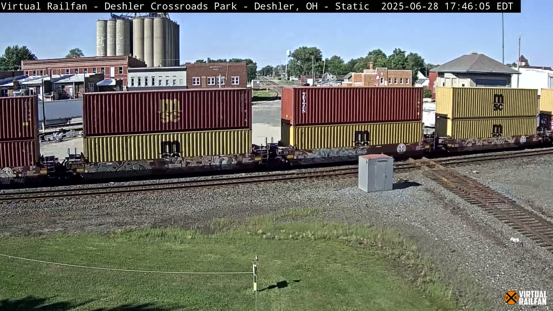 Deshler Crossroad Park Railway Junction Live Cam - Deshler, Henry, Ohio, USA