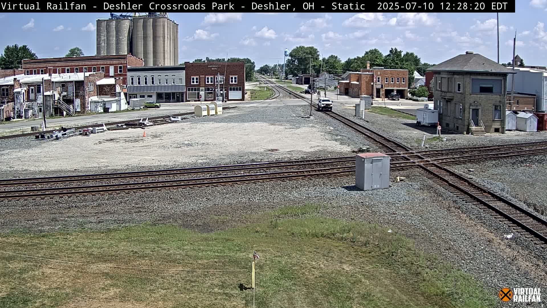 Deshler Crossroad Park Railway Junction Live Cam - Deshler, Henry, Ohio, USA