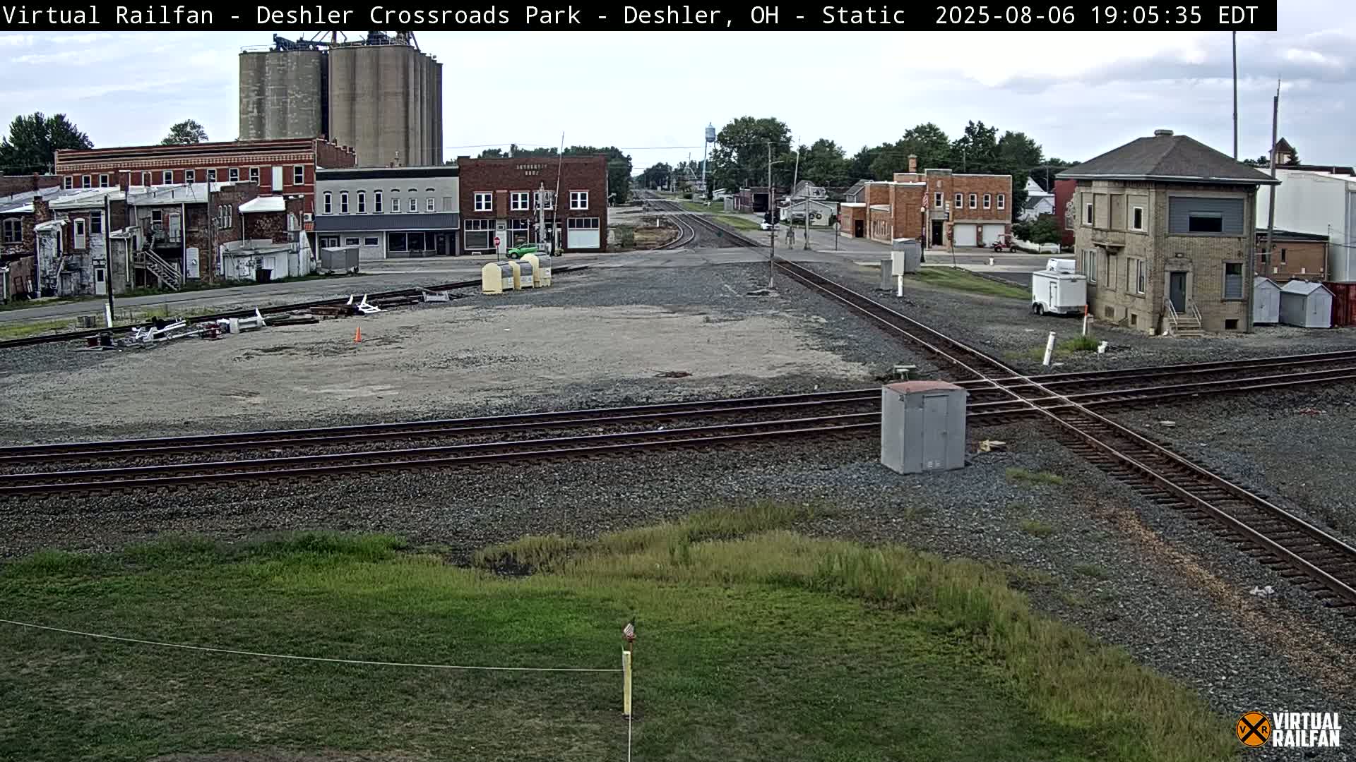 Deshler Crossroad Park Railway Junction Live Cam - Deshler, Henry, Ohio, USA