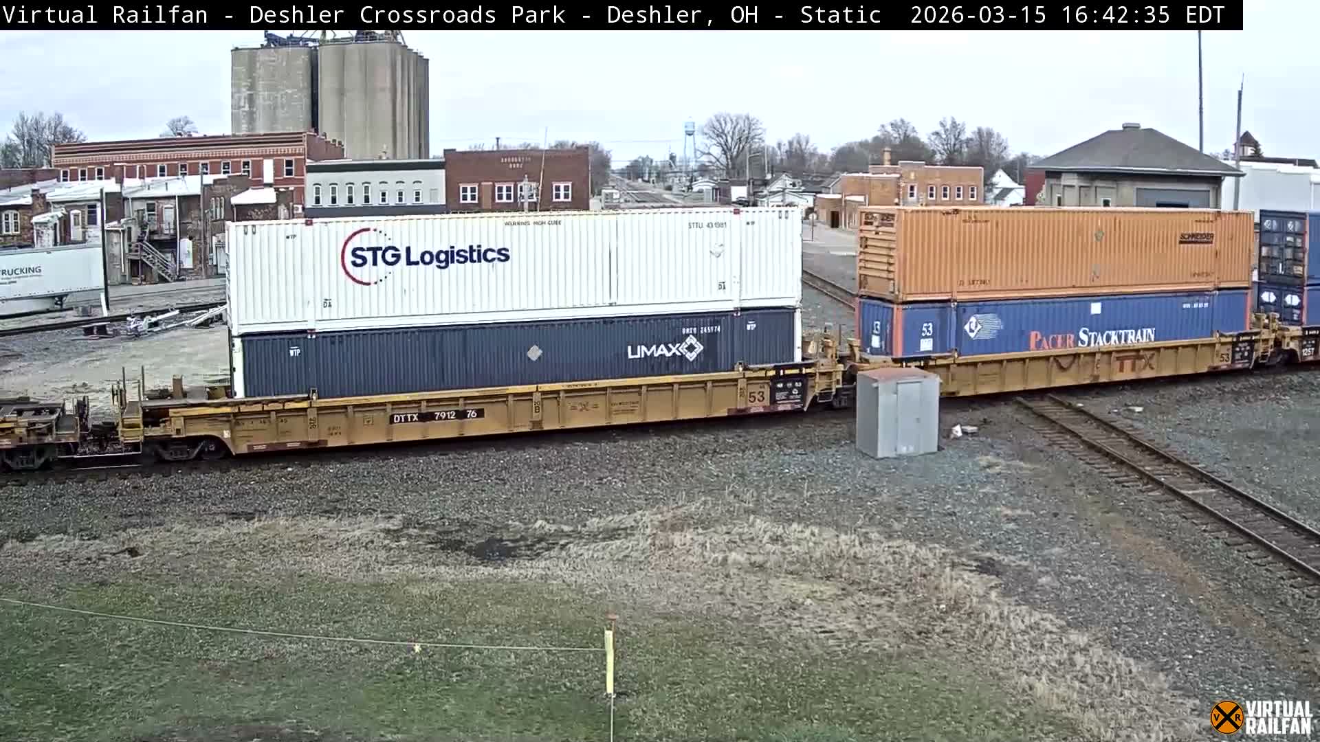 Deshler Crossroad Park Railway Junction Live Cam - Deshler, Henry, Ohio, USA