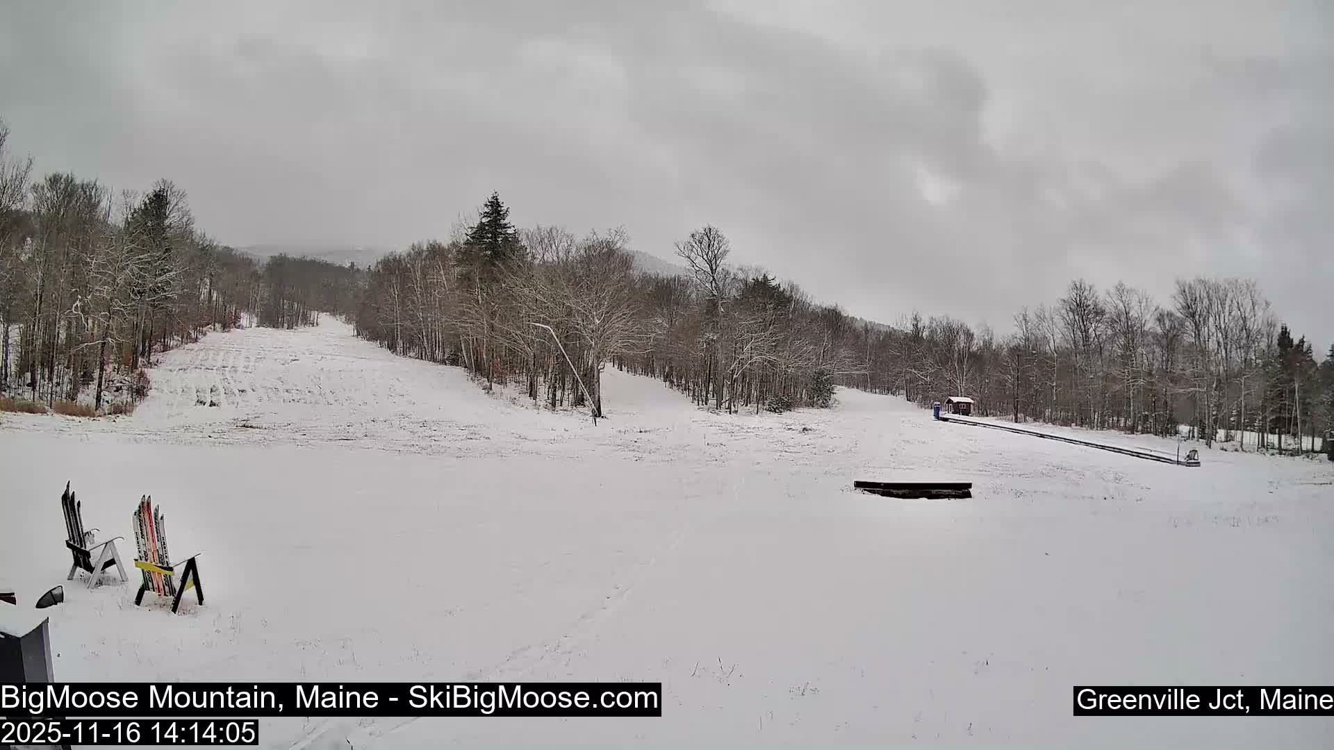 Big Moose Mountain Ski Live Cam - Greenville, Maine, USA