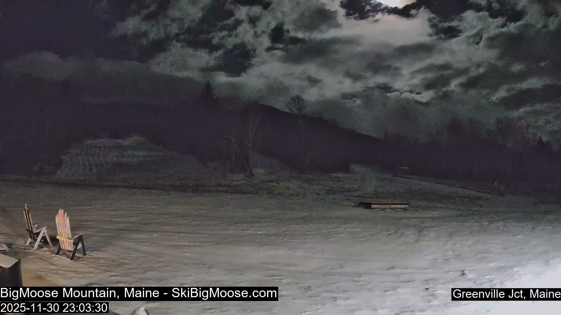 Big Moose Mountain Ski Live Cam - Greenville, Maine, USA
