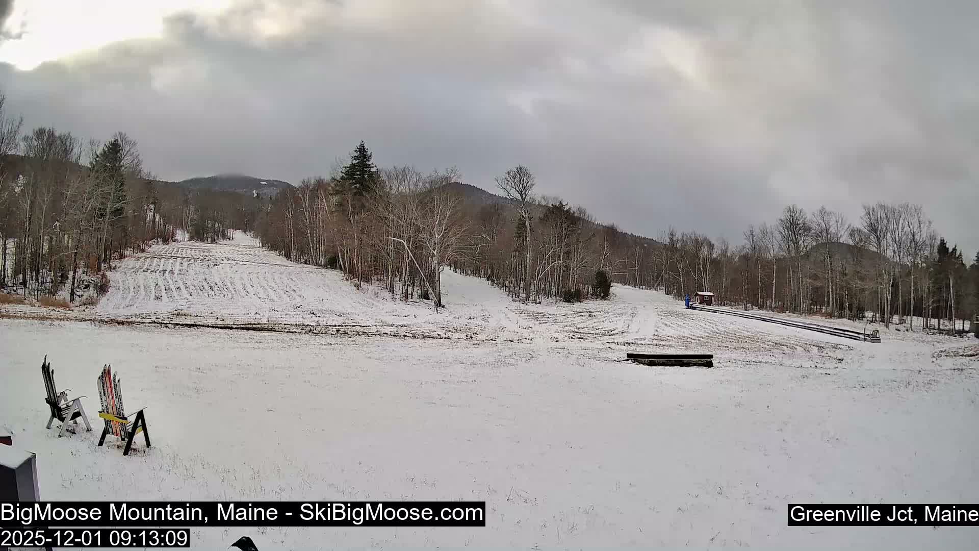 Big Moose Mountain Ski Live Cam - Greenville, Maine, USA