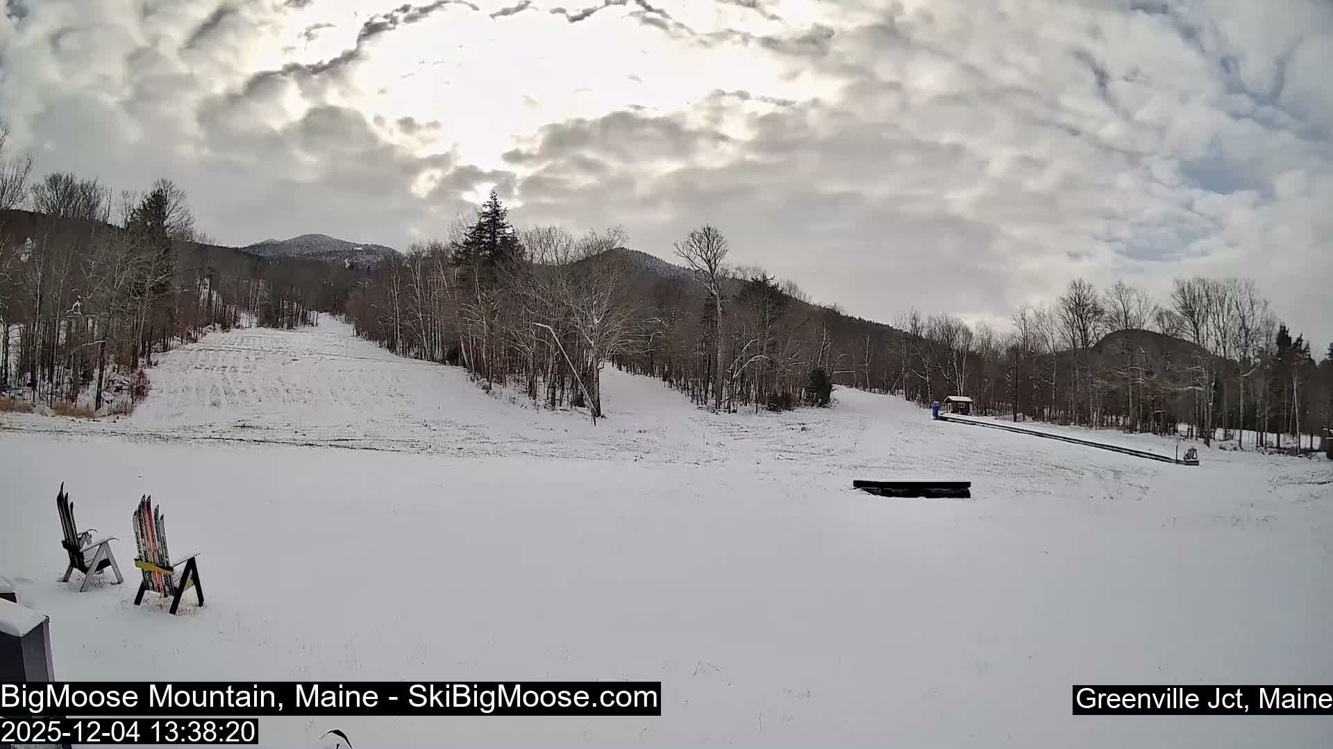 Big Moose Mountain Ski Live Cam - Greenville, Maine, USA