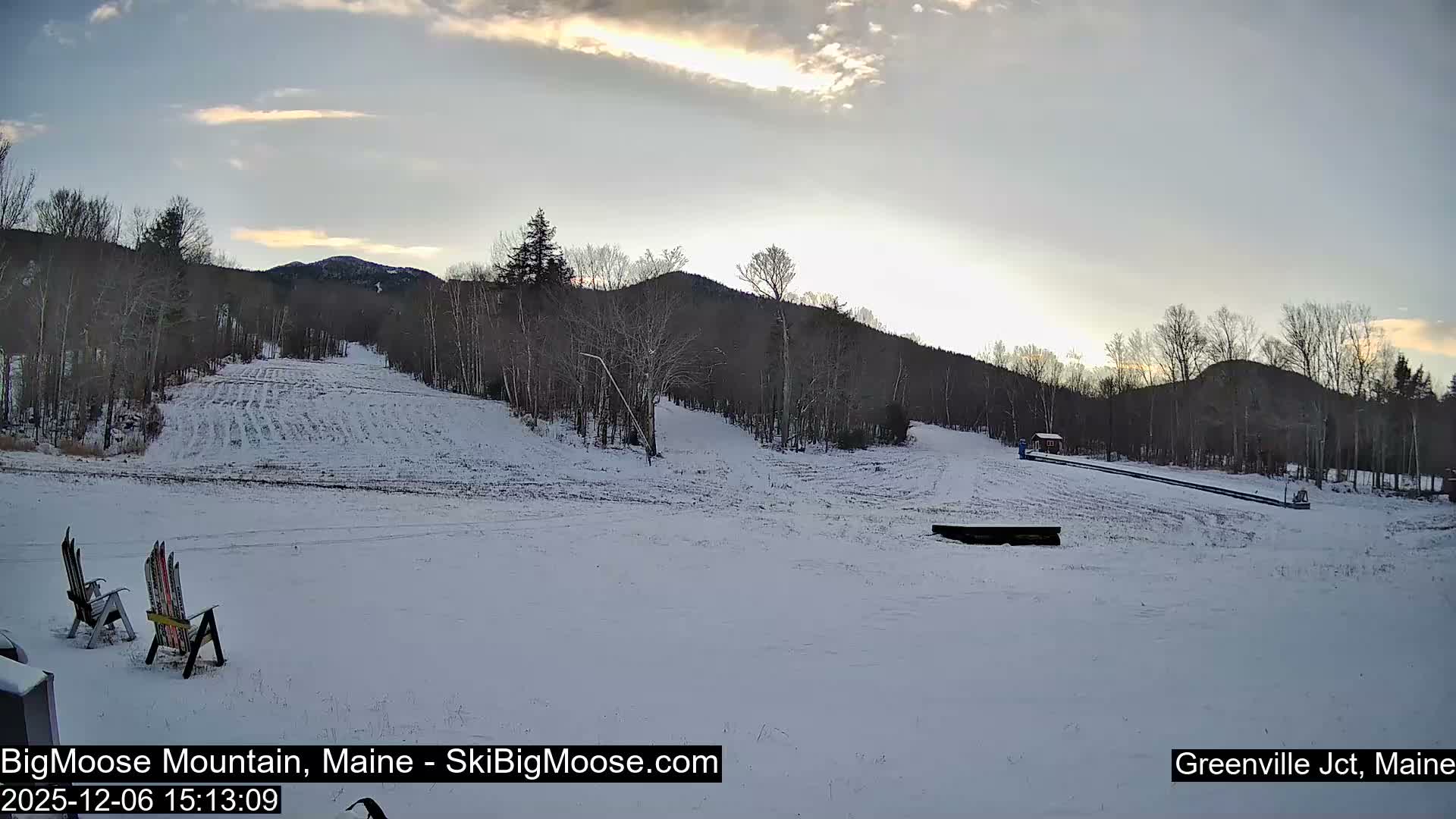 Big Moose Mountain Ski Live Cam - Greenville, Maine, USA