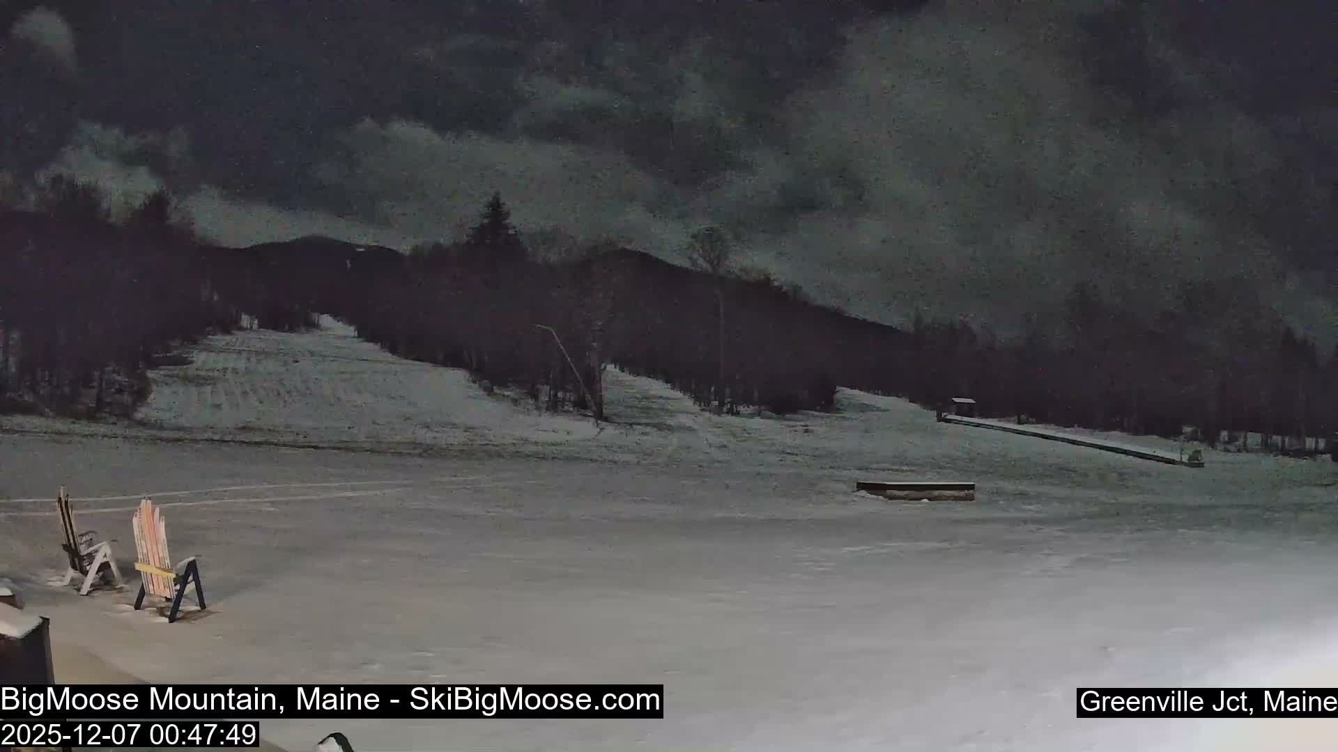 Big Moose Mountain Ski Live Cam - Greenville, Maine, USA