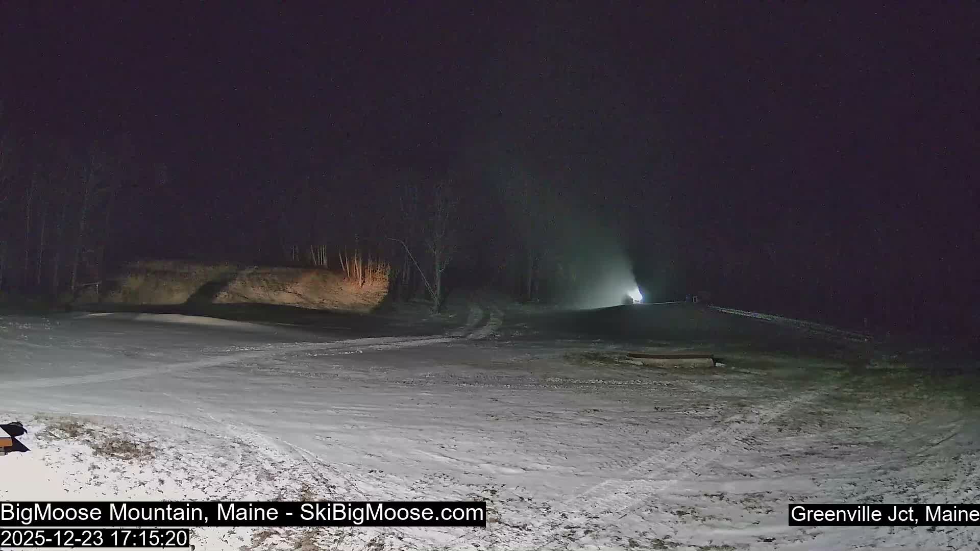 Big Moose Mountain Ski Live Cam - Greenville, Maine, USA