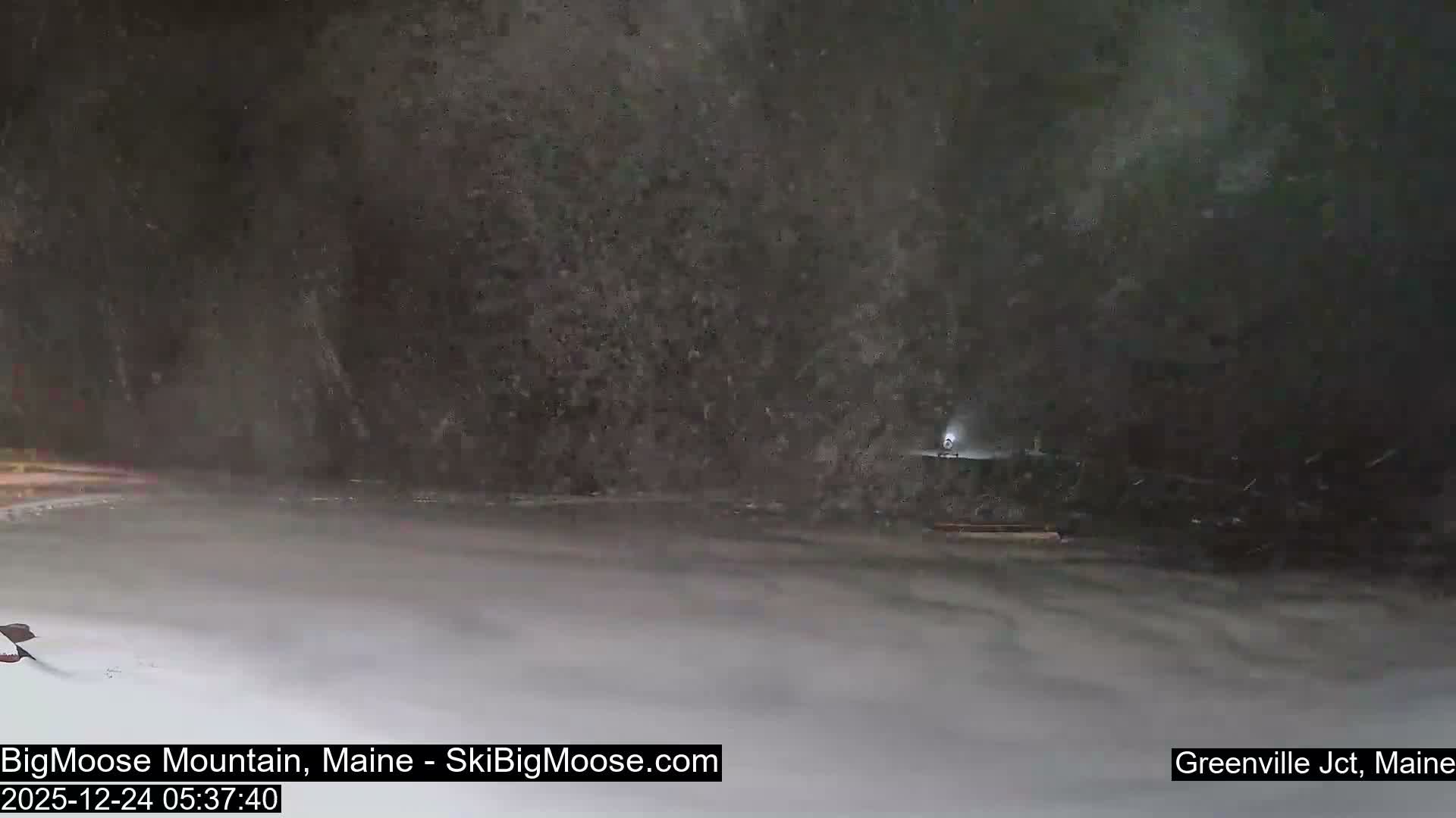 Big Moose Mountain Ski Live Cam - Greenville, Maine, USA