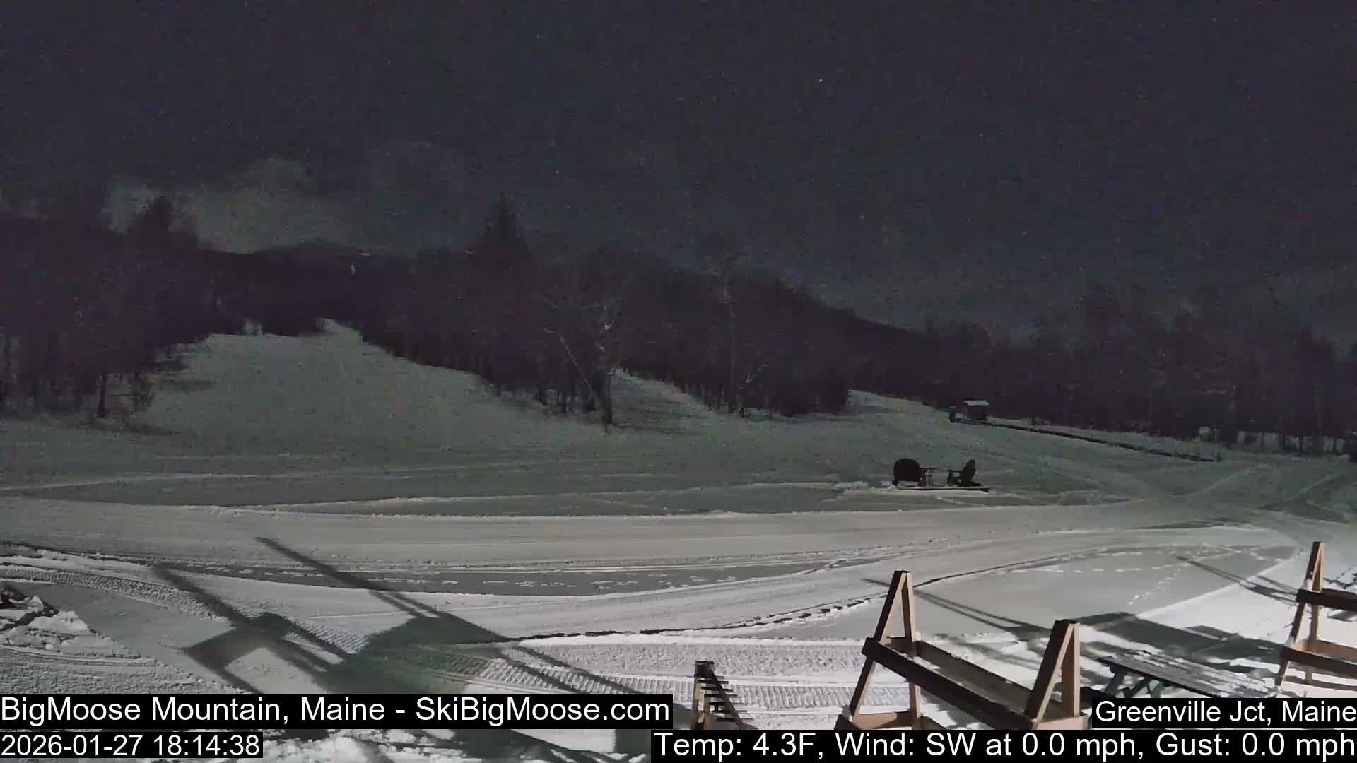 Big Moose Mountain Ski Live Cam - Greenville, Maine, USA