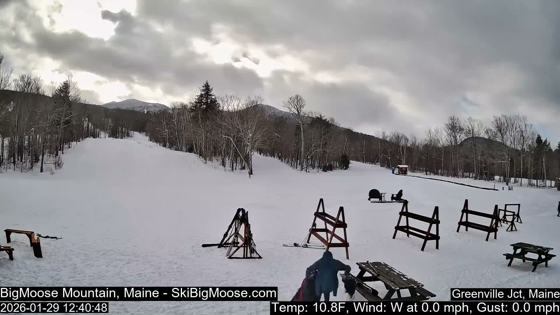 Big Moose Mountain Ski Live Cam - Greenville, Maine, USA