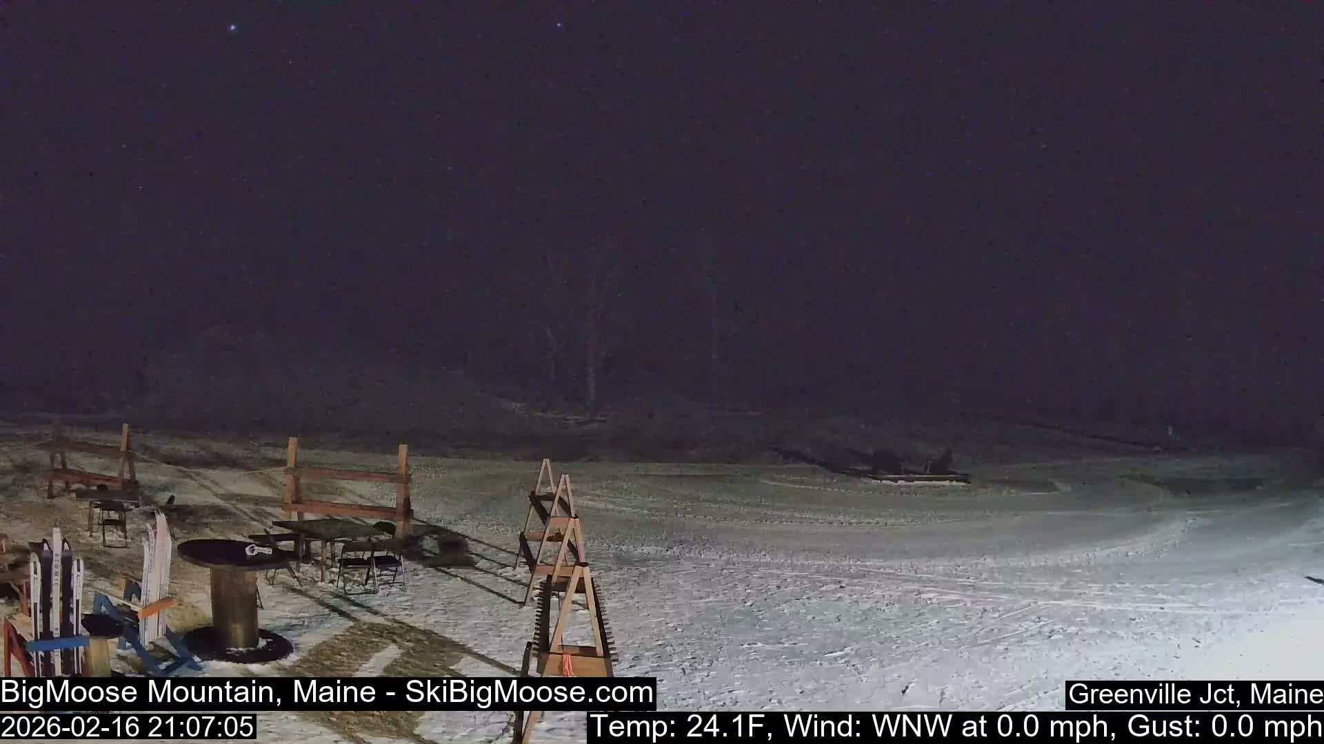 Big Moose Mountain Ski Live Cam - Greenville, Maine, USA
