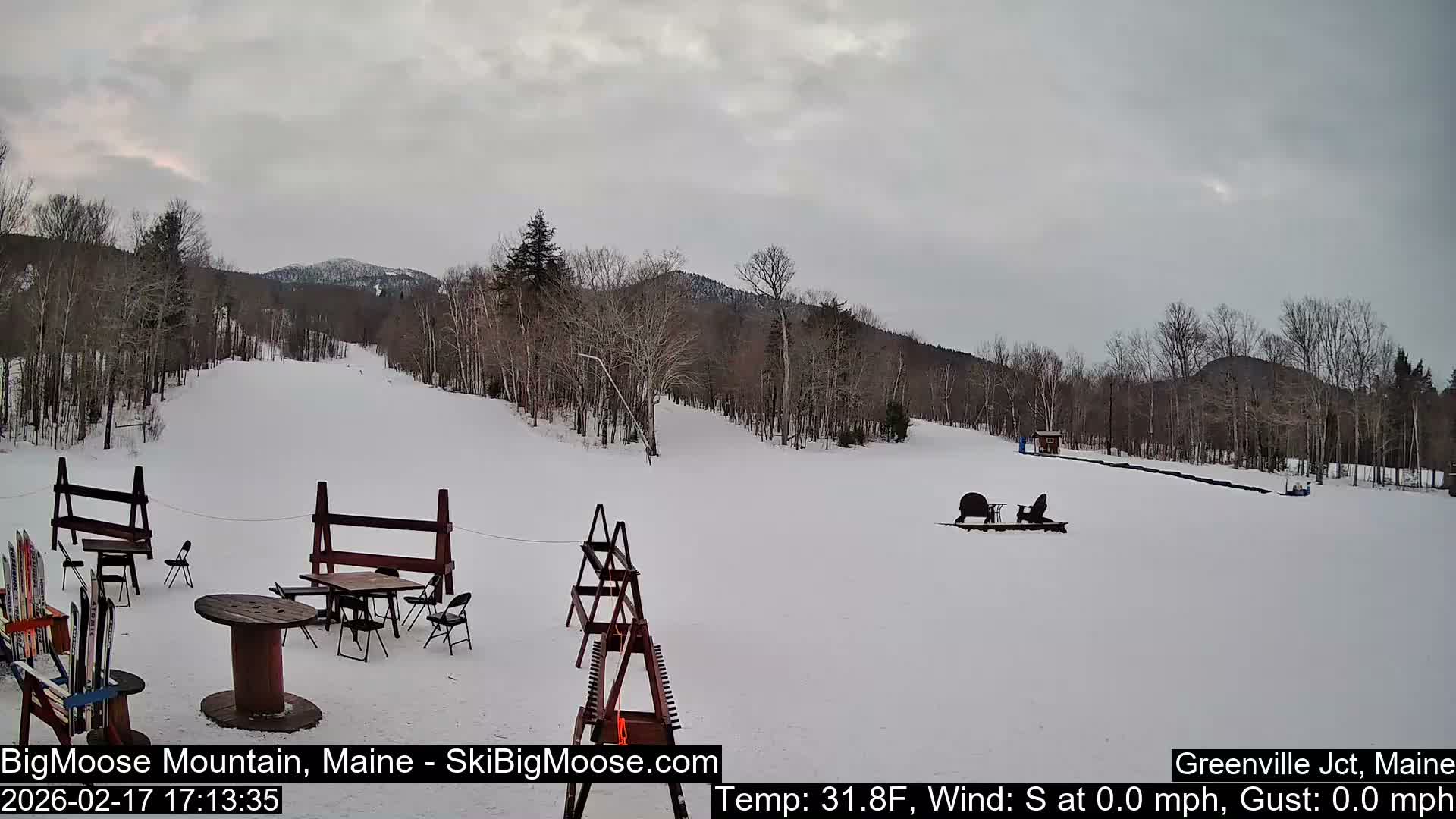 Big Moose Mountain Ski Live Cam - Greenville, Maine, USA