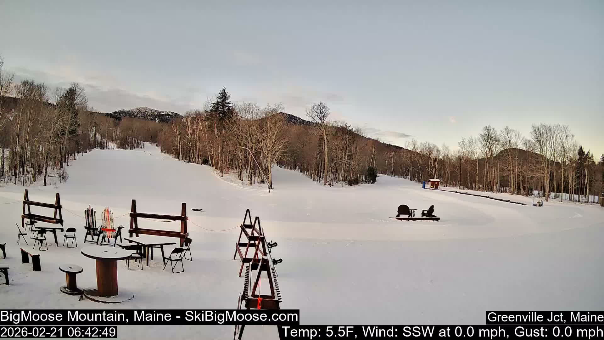 Big Moose Mountain Ski Live Cam - Greenville, Maine, USA