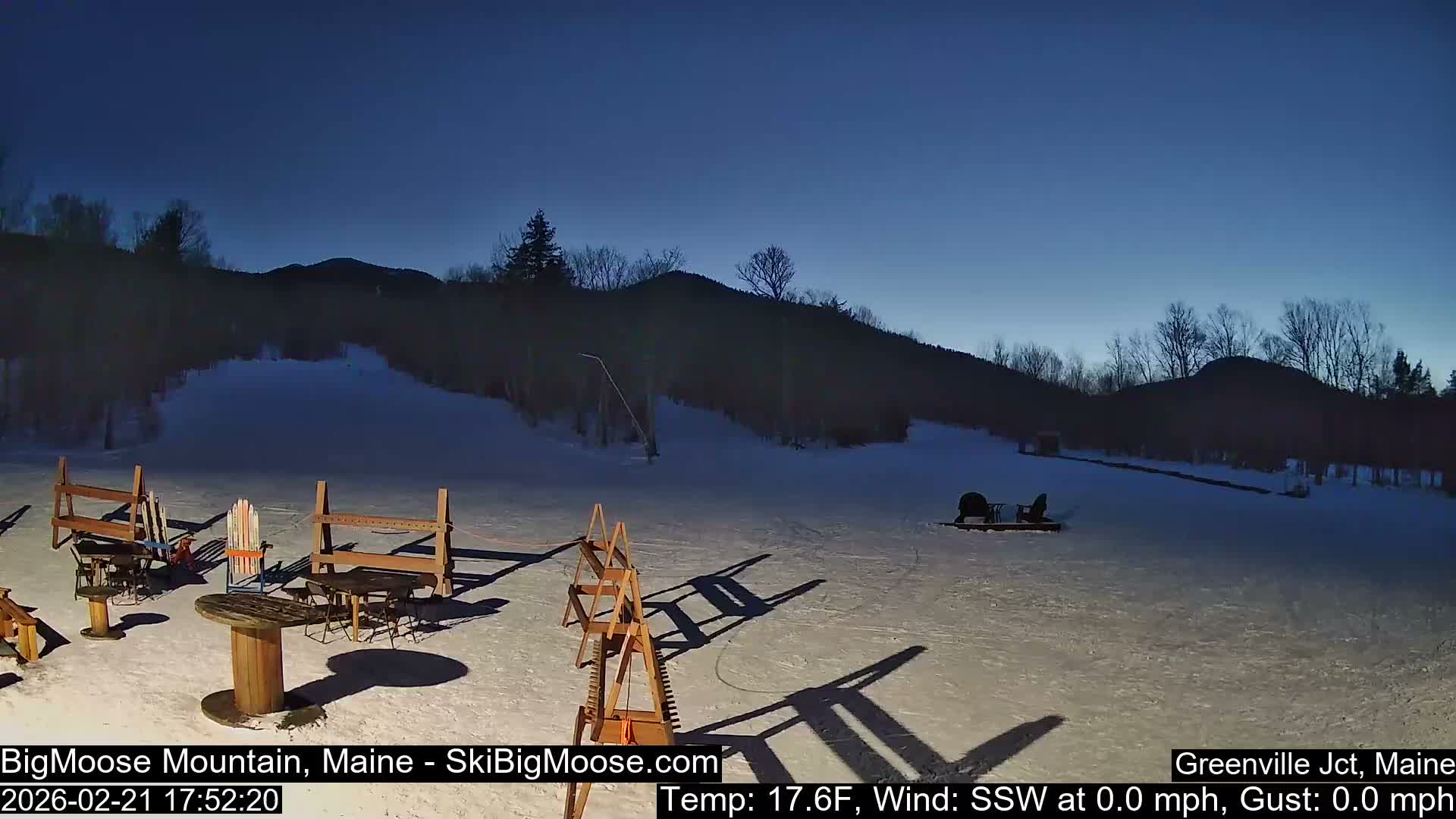 Big Moose Mountain Ski Live Cam - Greenville, Maine, USA