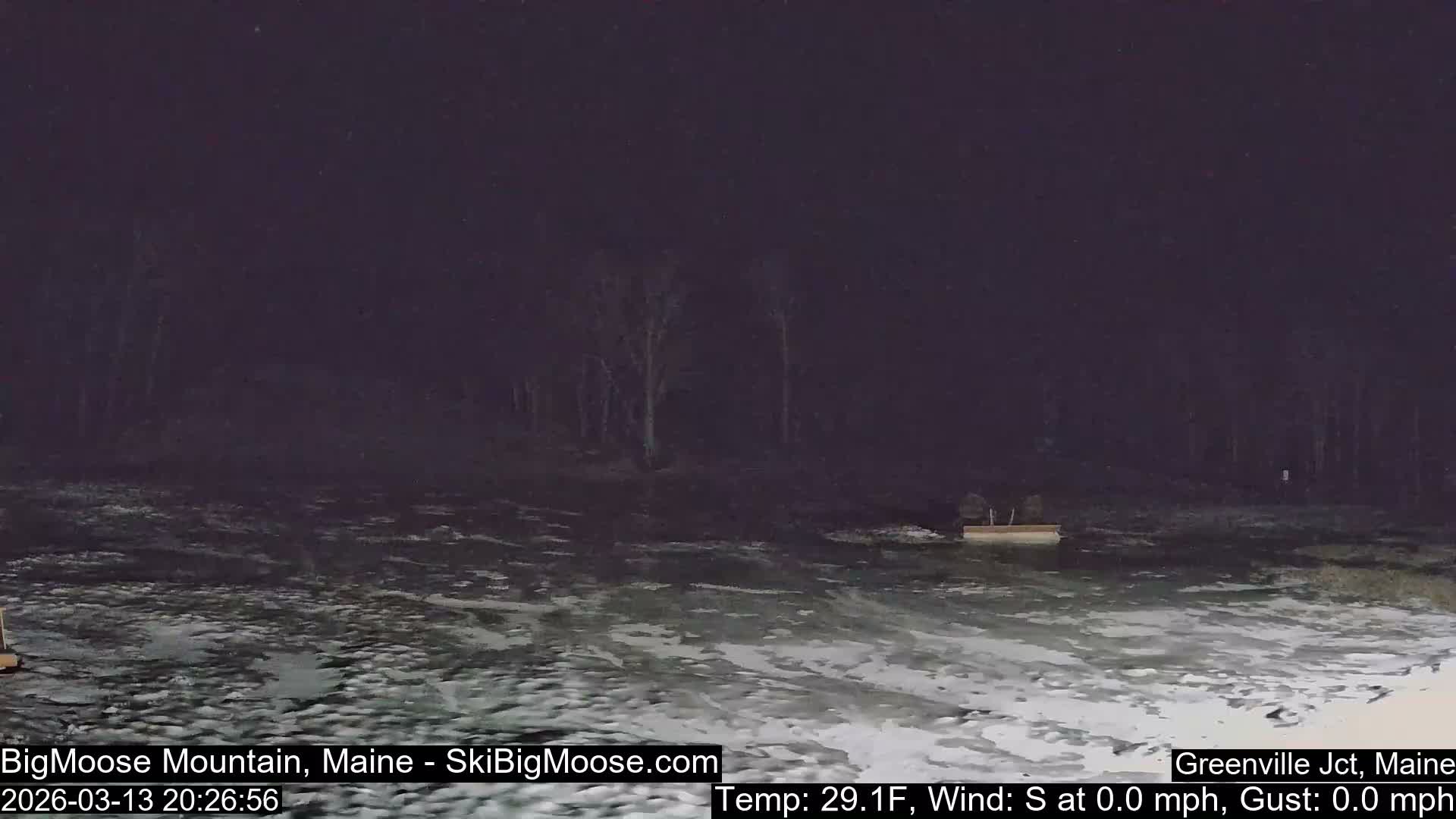 Big Moose Mountain Ski Live Cam - Greenville, Maine, USA