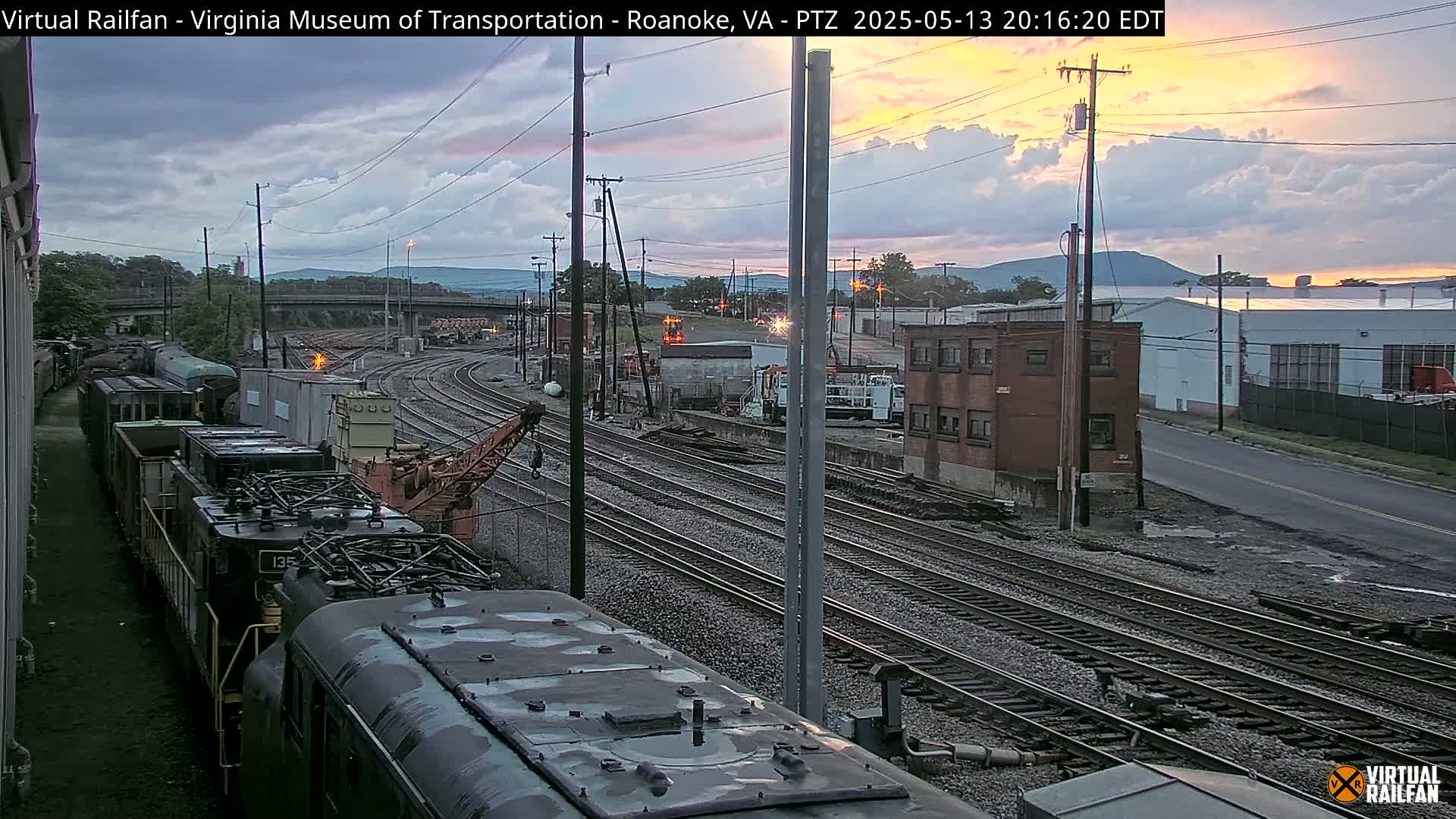 Roanoke Train Depot & Railroad Live Cam - Roanoke, Virginia, USA 