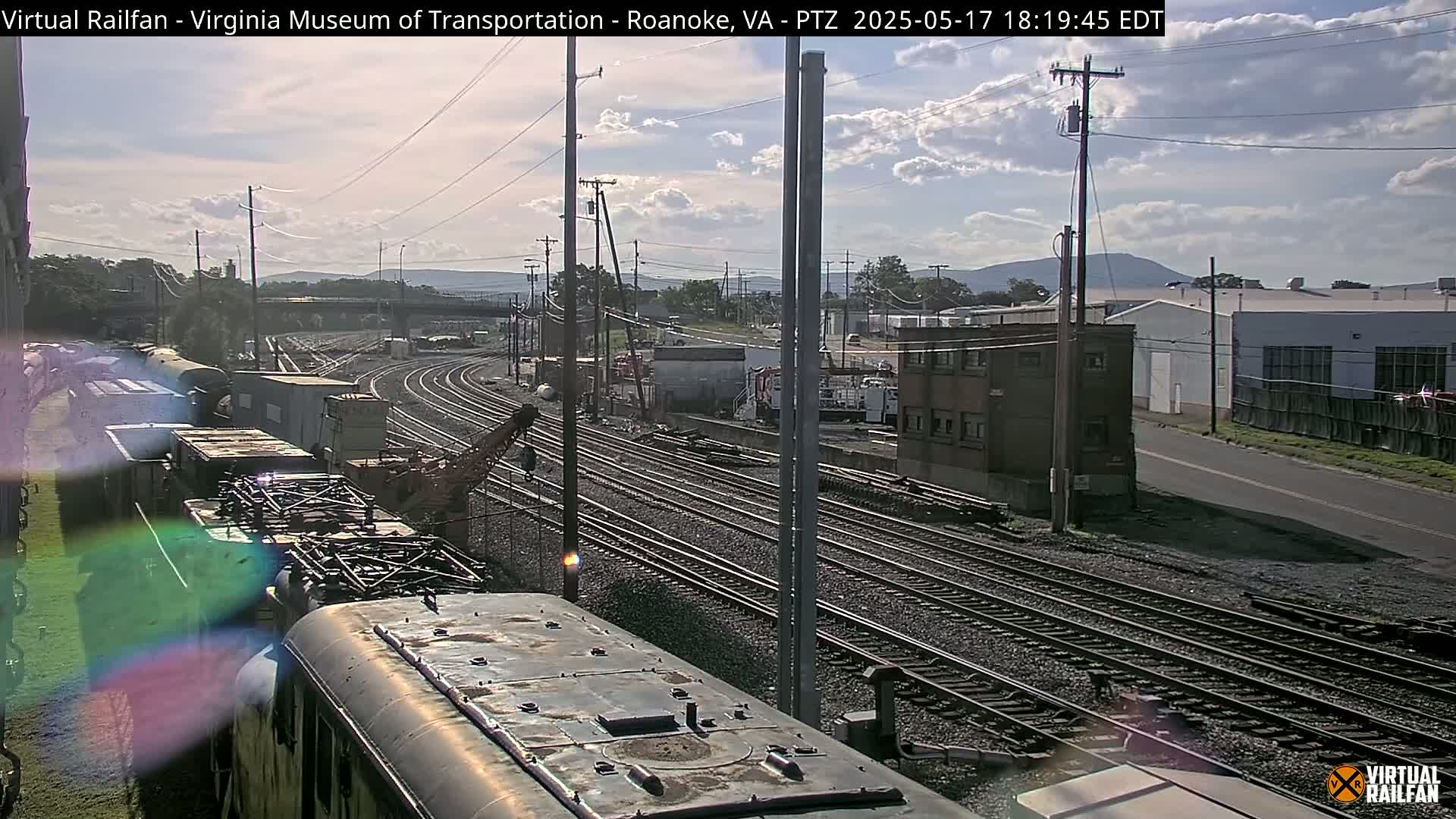 Roanoke Train Depot & Railroad Live Cam - Roanoke, Virginia, USA 