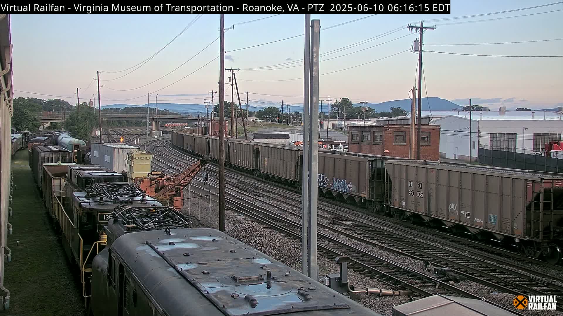 Roanoke Train Depot & Railroad Live Cam - Roanoke, Virginia, USA 