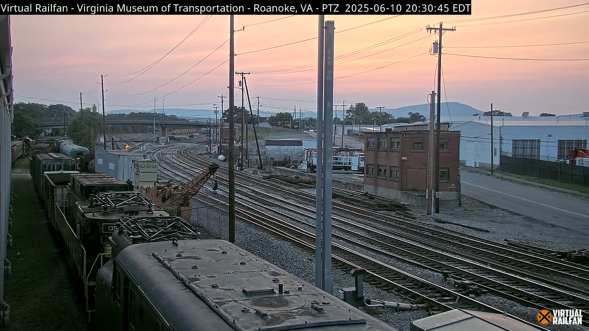 Roanoke Train Depot & Railroad Live Cam - Roanoke, Virginia, USA 