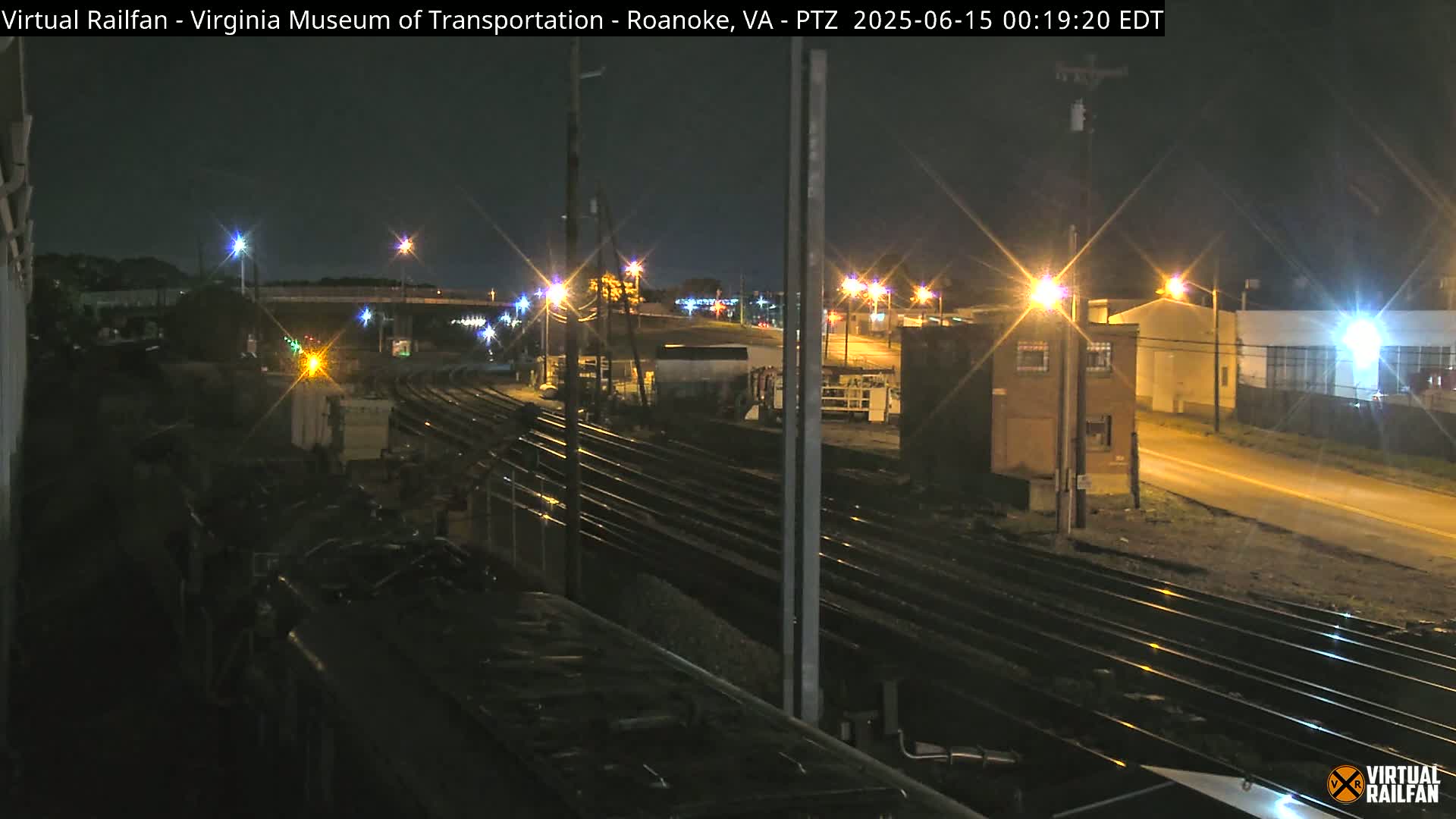 Roanoke Train Depot & Railroad Live Cam - Roanoke, Virginia, USA 