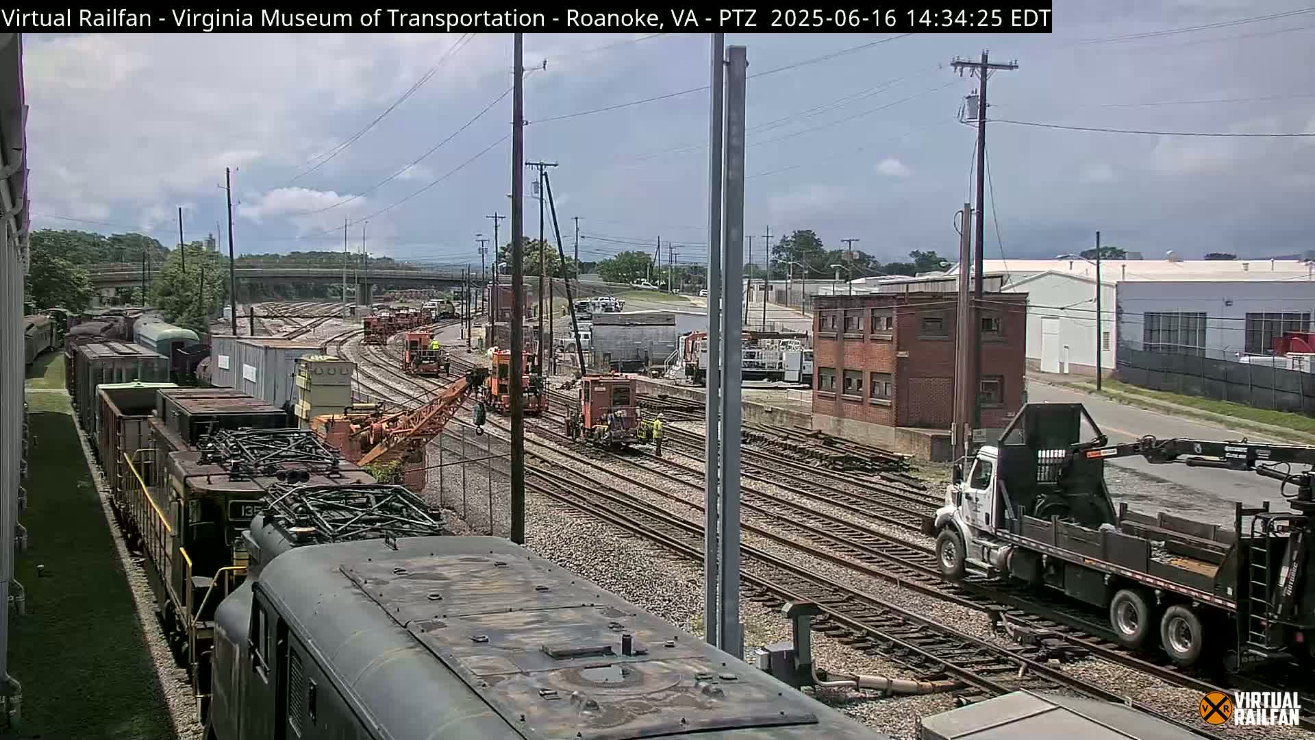 Roanoke Train Depot & Railroad Live Cam - Roanoke, Virginia, USA 