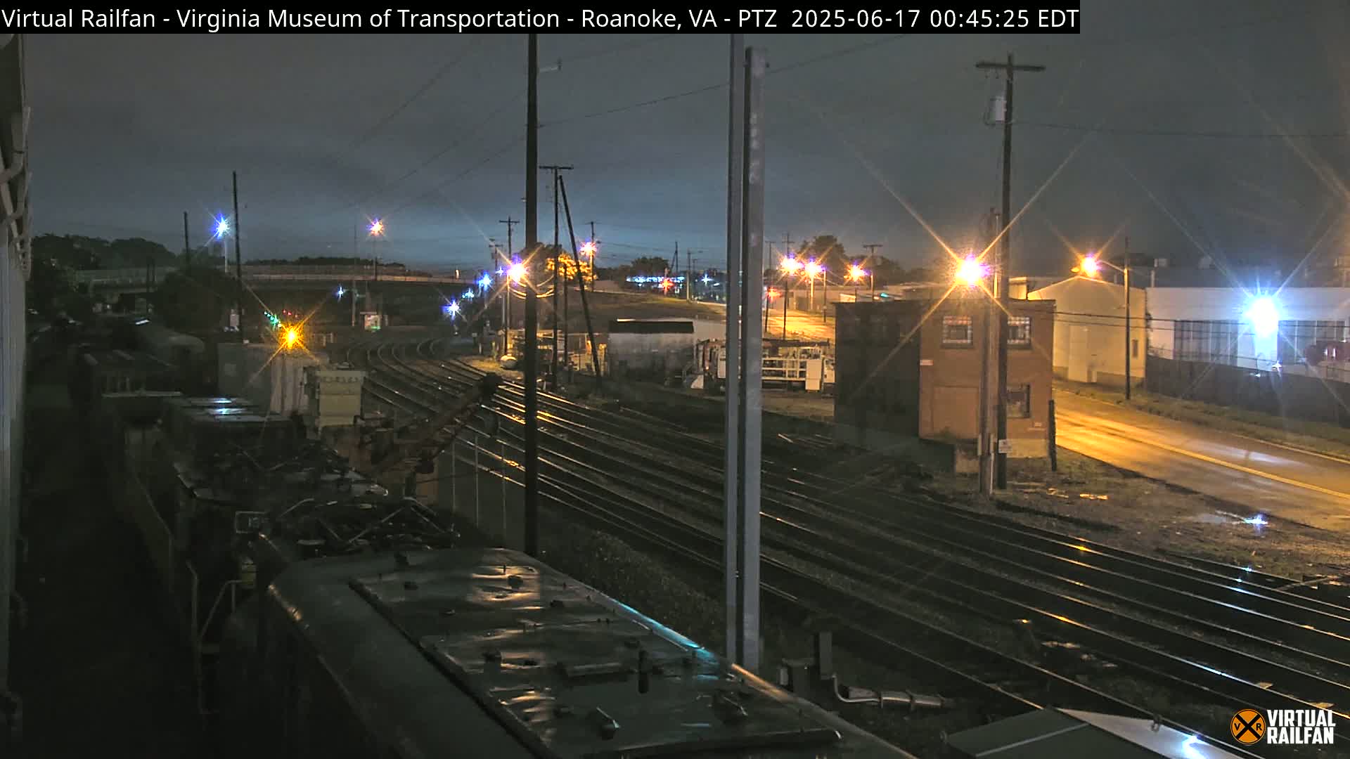 Roanoke Train Depot & Railroad Live Cam - Roanoke, Virginia, USA 