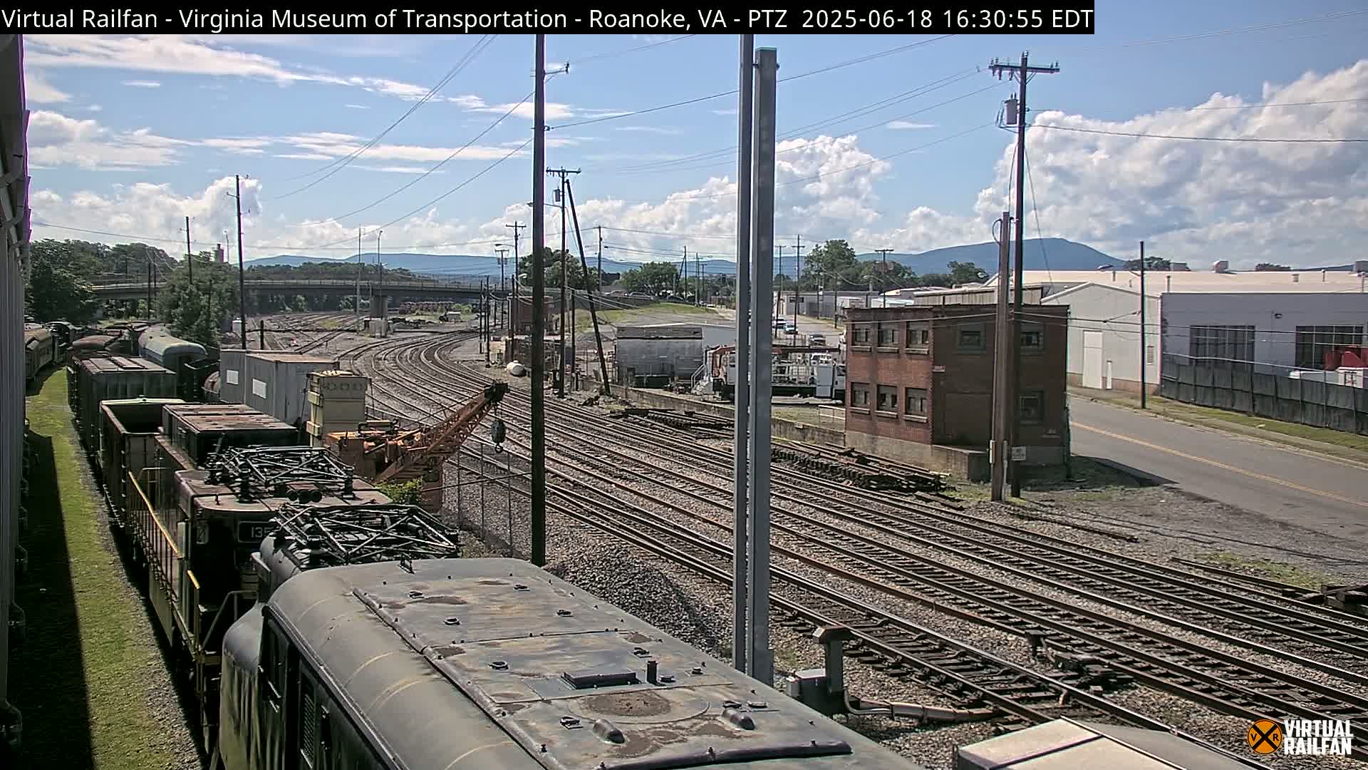 Roanoke Train Depot & Railroad Live Cam - Roanoke, Virginia, USA 