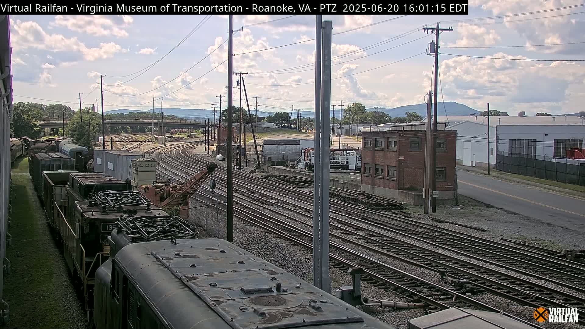 Roanoke Train Depot & Railroad Live Cam - Roanoke, Virginia, USA 