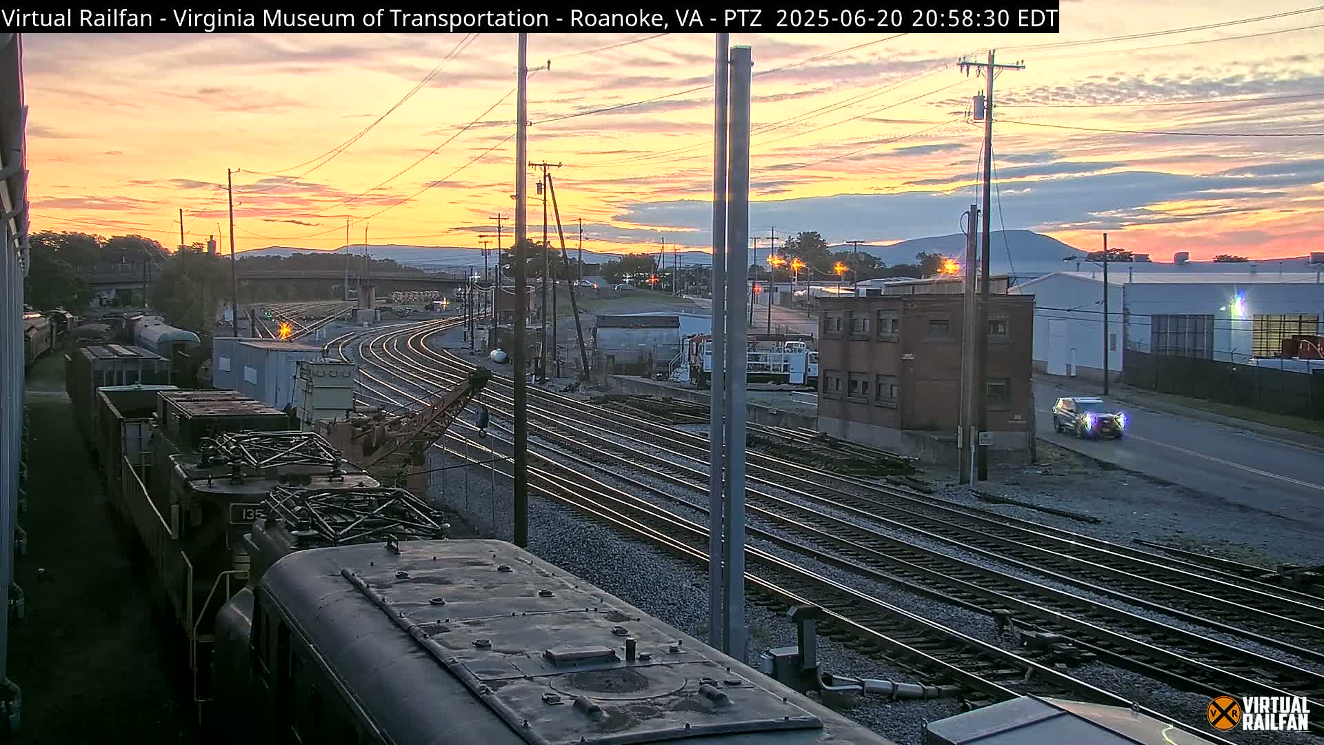 Roanoke Train Depot & Railroad Live Cam - Roanoke, Virginia, USA 