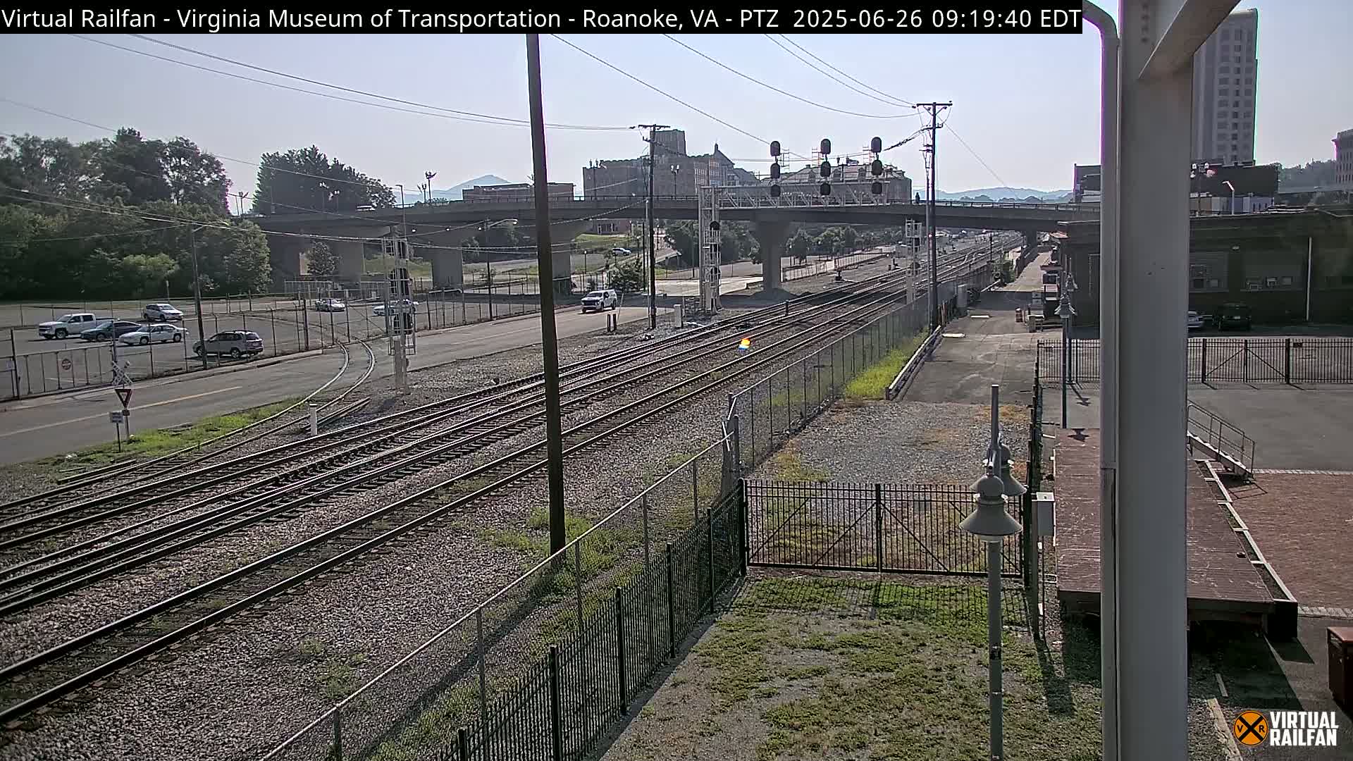 Roanoke Train Depot & Railroad Live Cam - Roanoke, Virginia, USA 