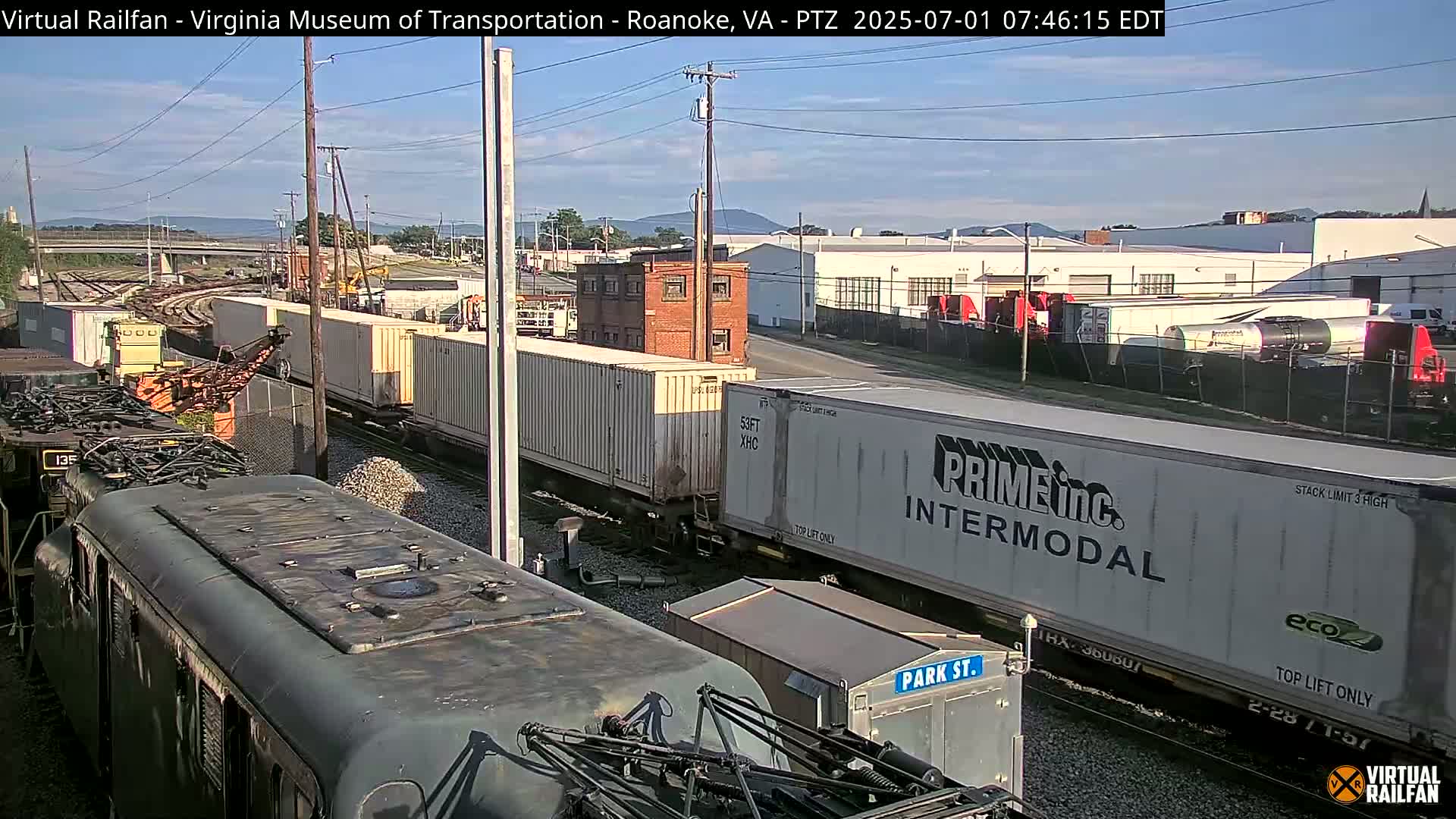 Roanoke Train Depot & Railroad Live Cam - Roanoke, Virginia, USA 