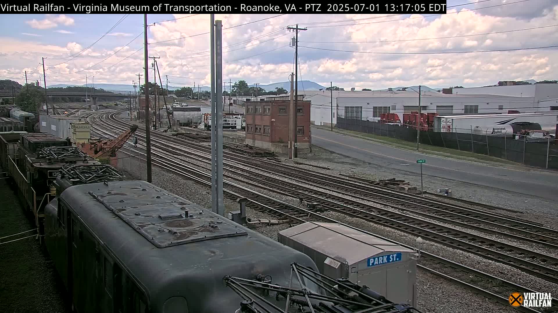 Roanoke Train Depot & Railroad Live Cam - Roanoke, Virginia, USA 