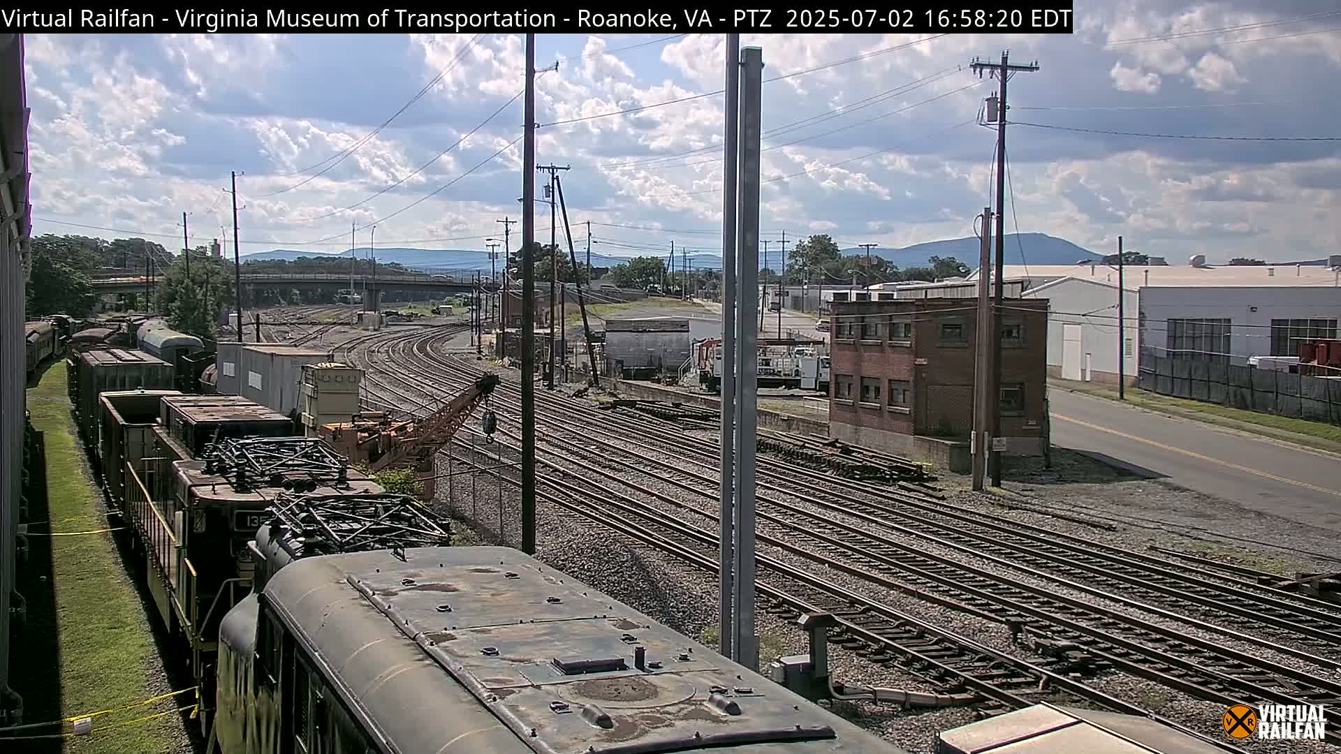 Roanoke Train Depot & Railroad Live Cam - Roanoke, Virginia, USA 