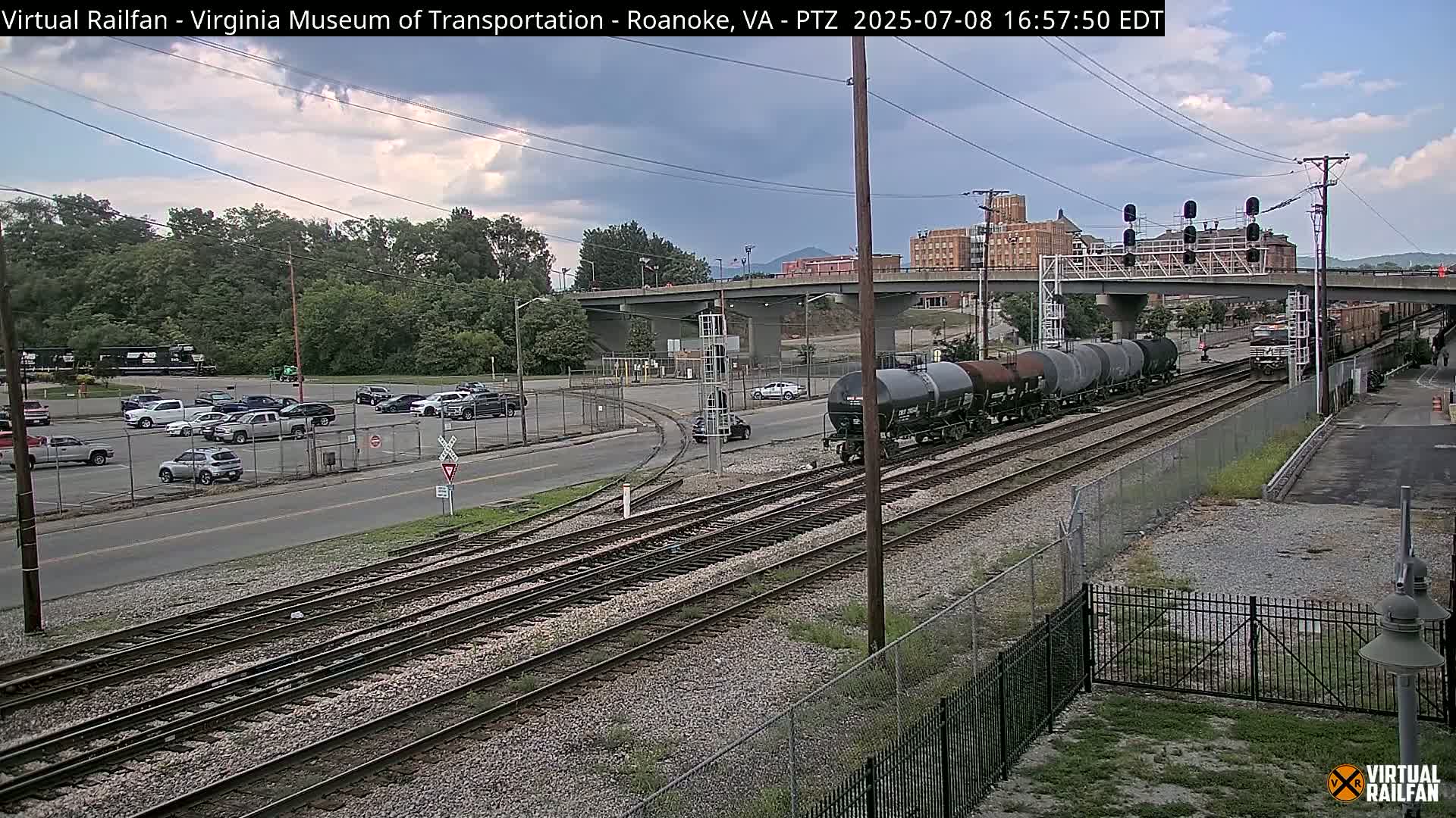 Roanoke Train Depot & Railroad Live Cam - Roanoke, Virginia, USA 