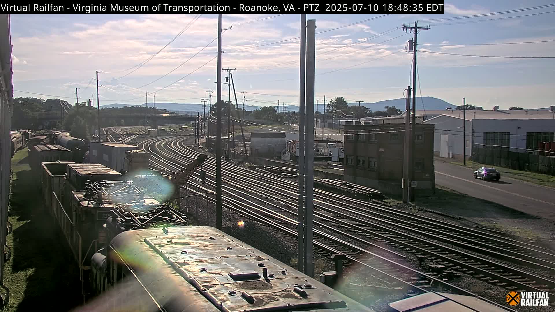 Roanoke Train Depot & Railroad Live Cam - Roanoke, Virginia, USA 
