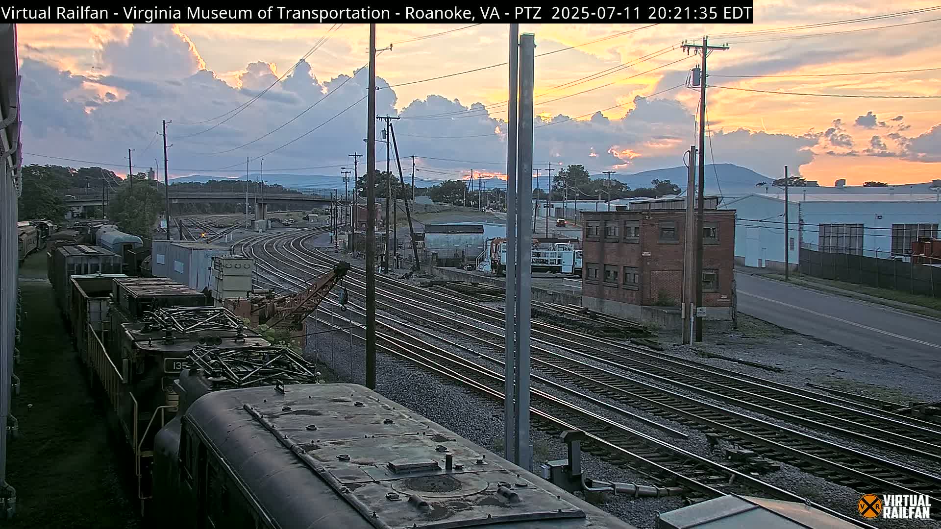 Roanoke Train Depot & Railroad Live Cam - Roanoke, Virginia, USA 