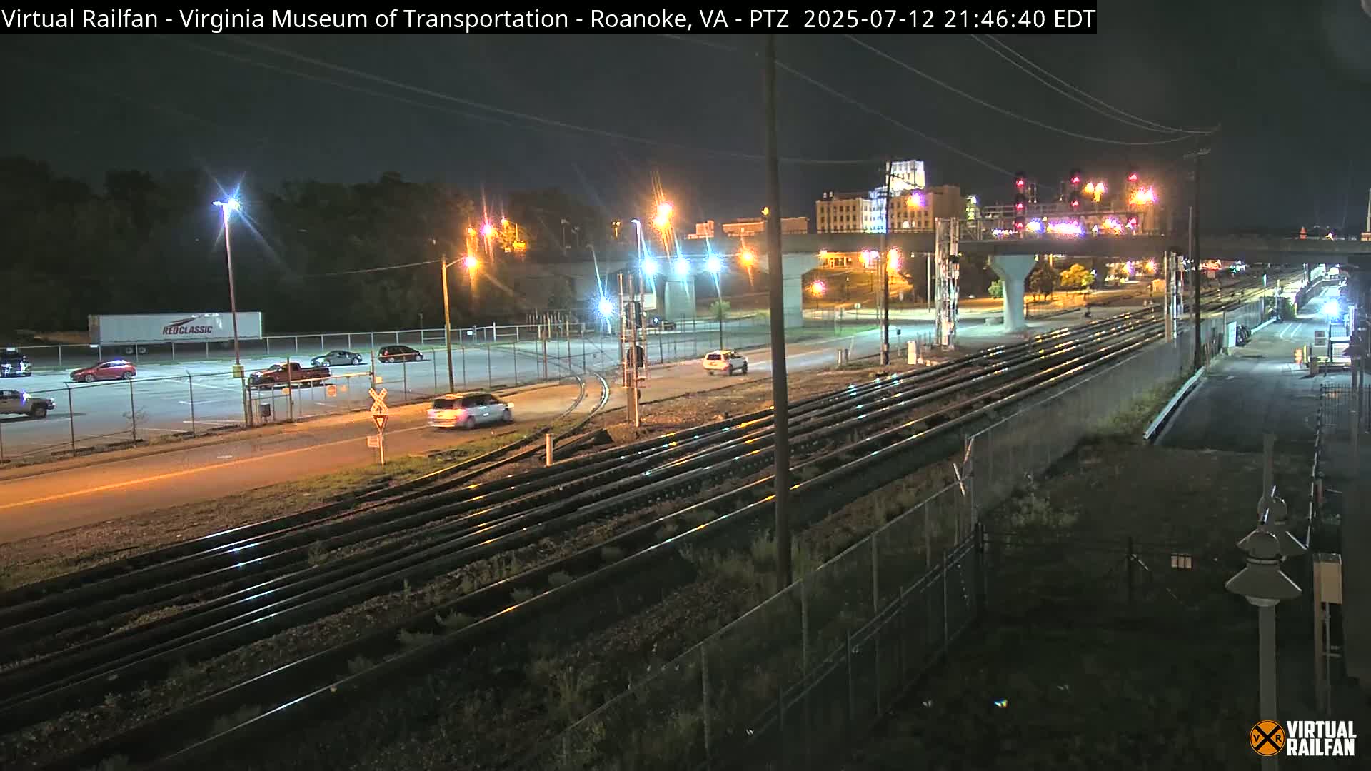 Roanoke Train Depot & Railroad Live Cam - Roanoke, Virginia, USA 