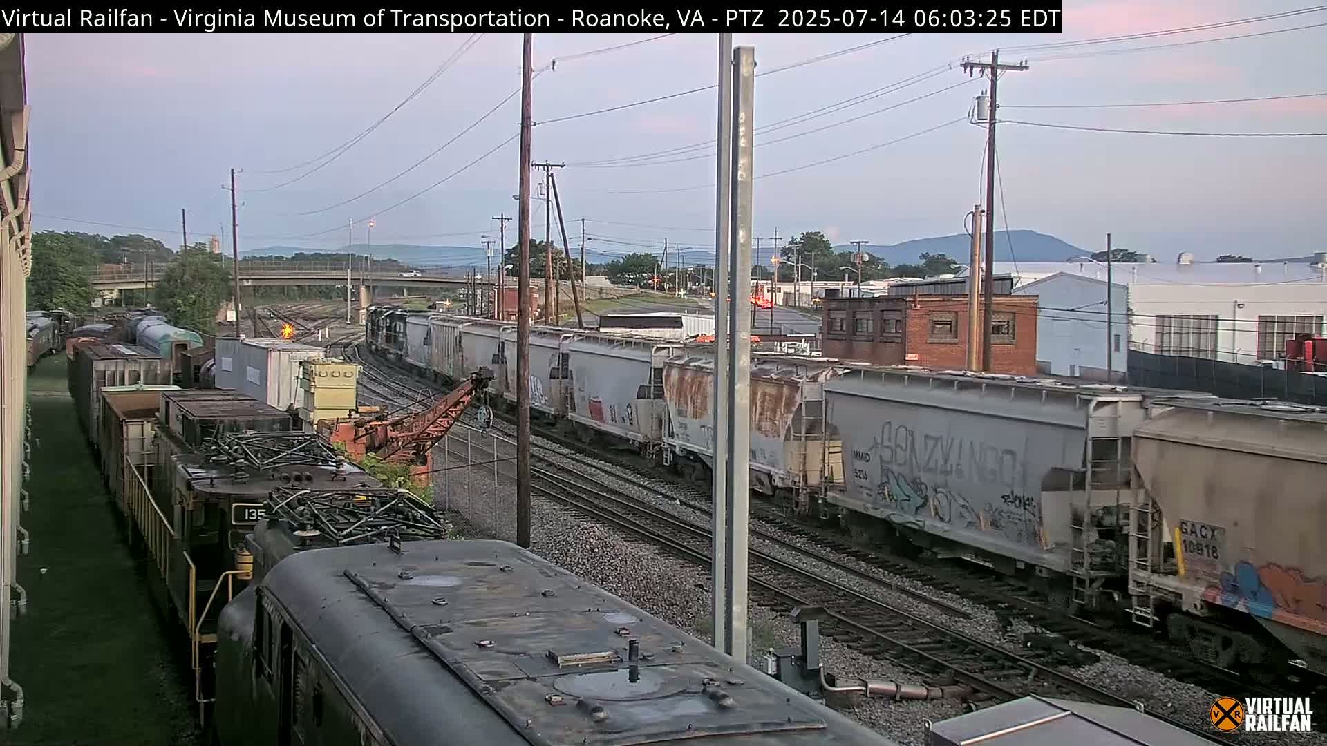 Roanoke Train Depot & Railroad Live Cam - Roanoke, Virginia, USA 