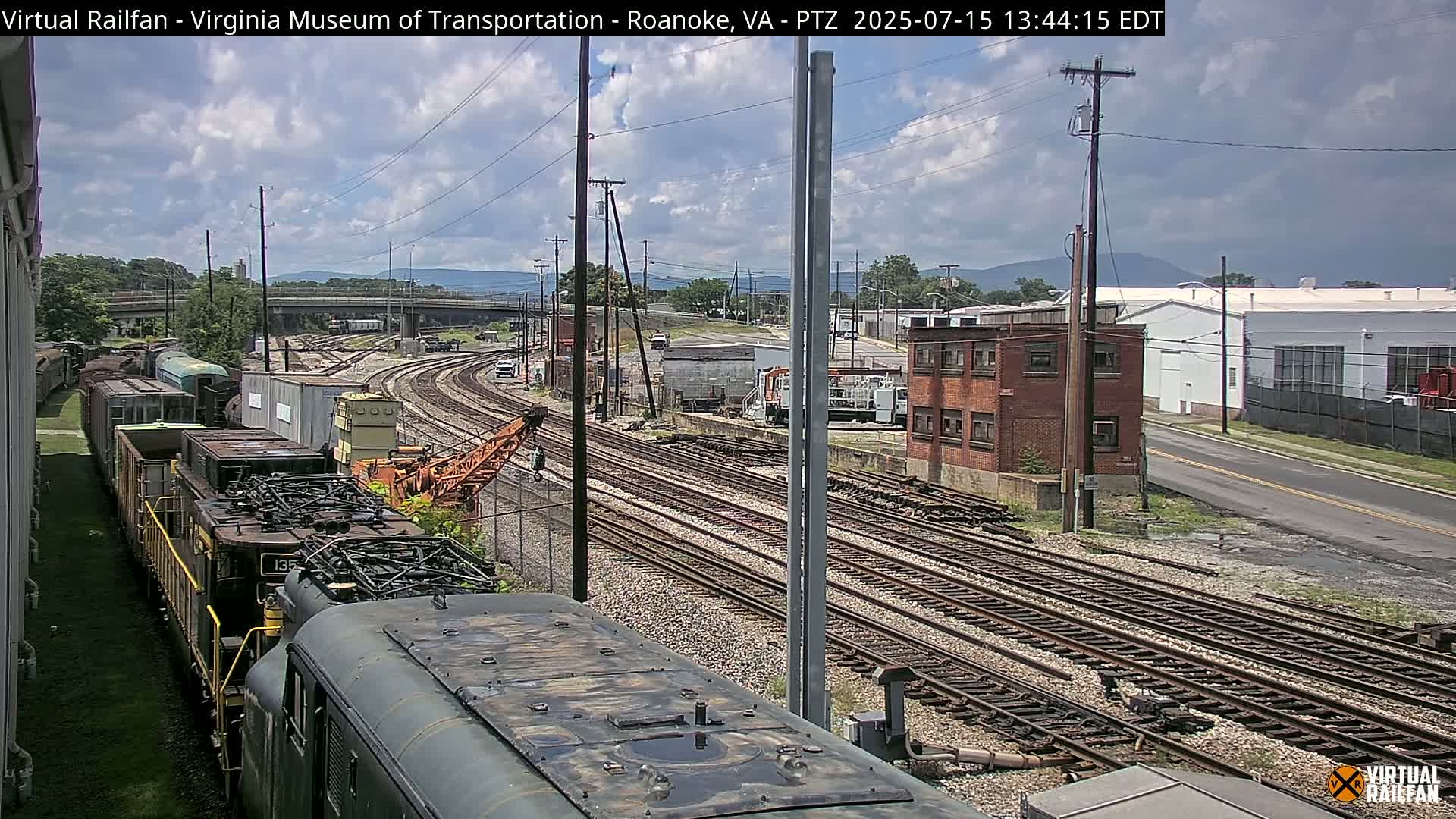 Roanoke Train Depot & Railroad Live Cam - Roanoke, Virginia, USA 