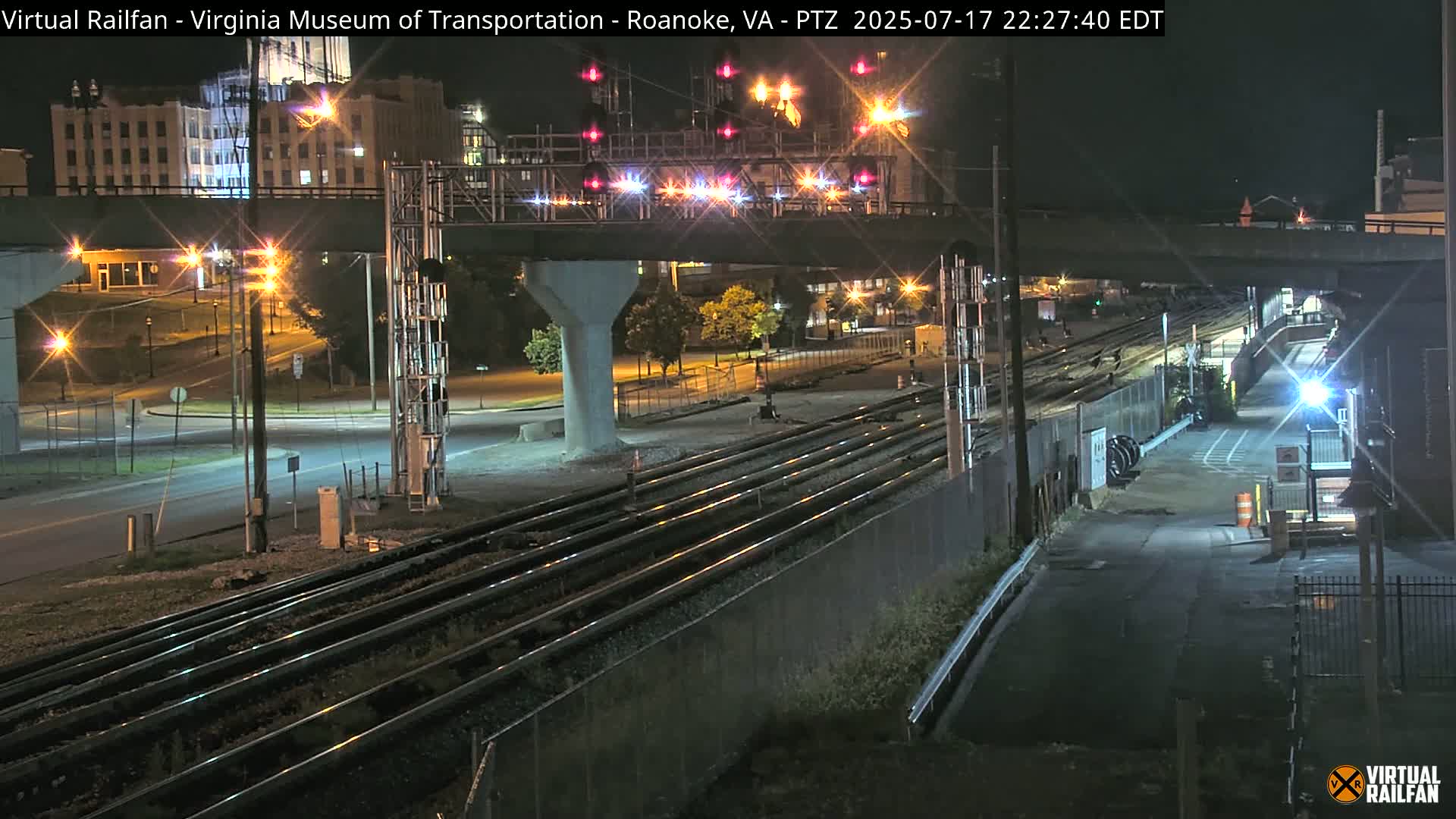 Roanoke Train Depot & Railroad Live Cam - Roanoke, Virginia, USA 