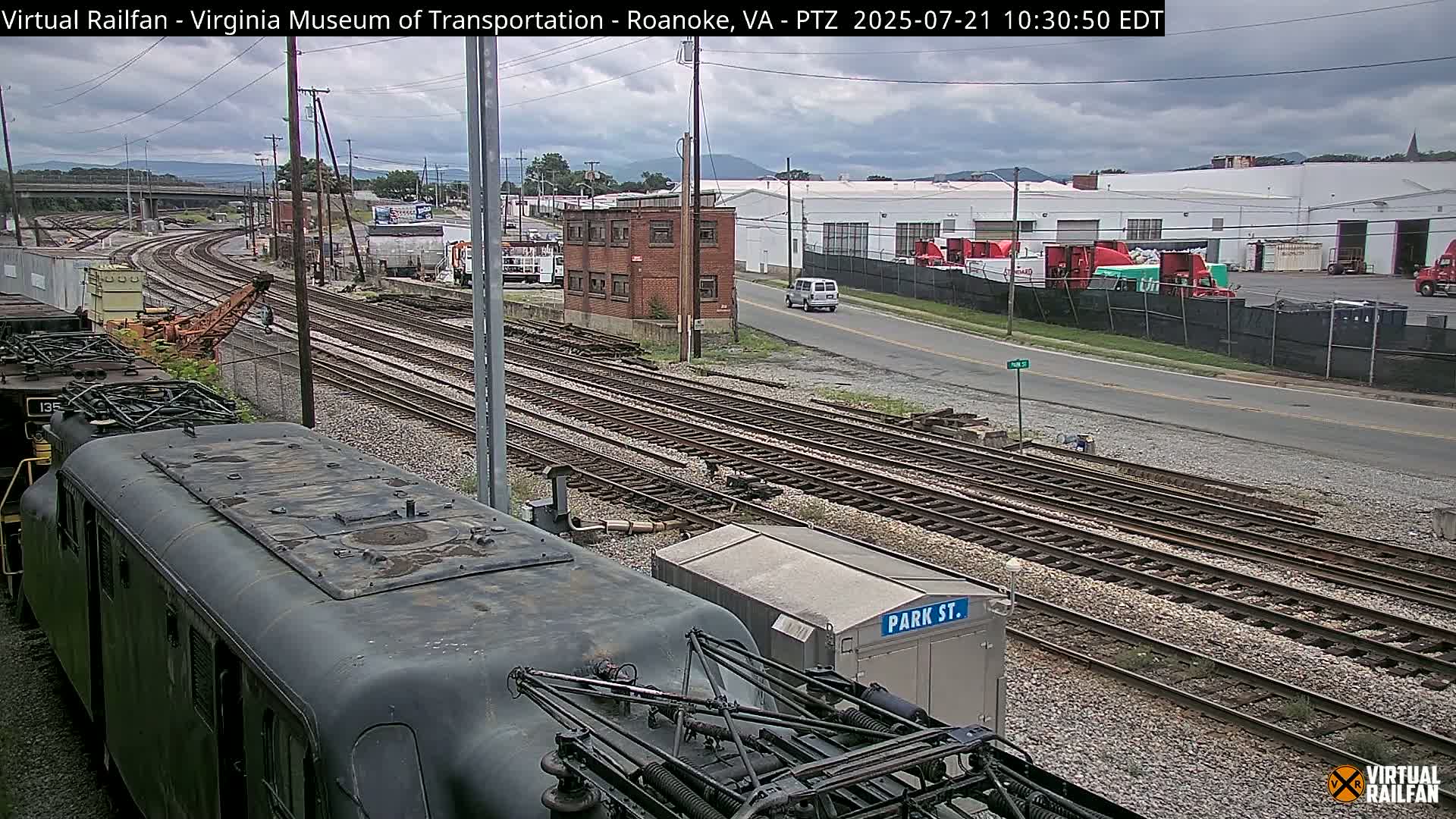 Roanoke Train Depot & Railroad Live Cam - Roanoke, Virginia, USA 