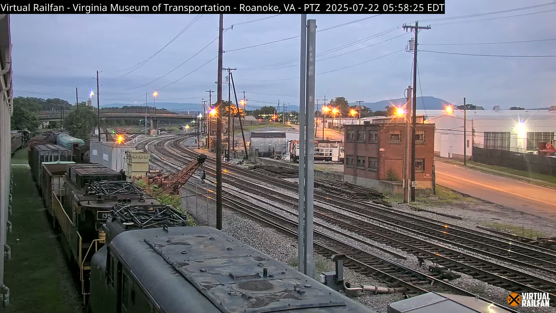 Roanoke Train Depot & Railroad Live Cam - Roanoke, Virginia, USA 