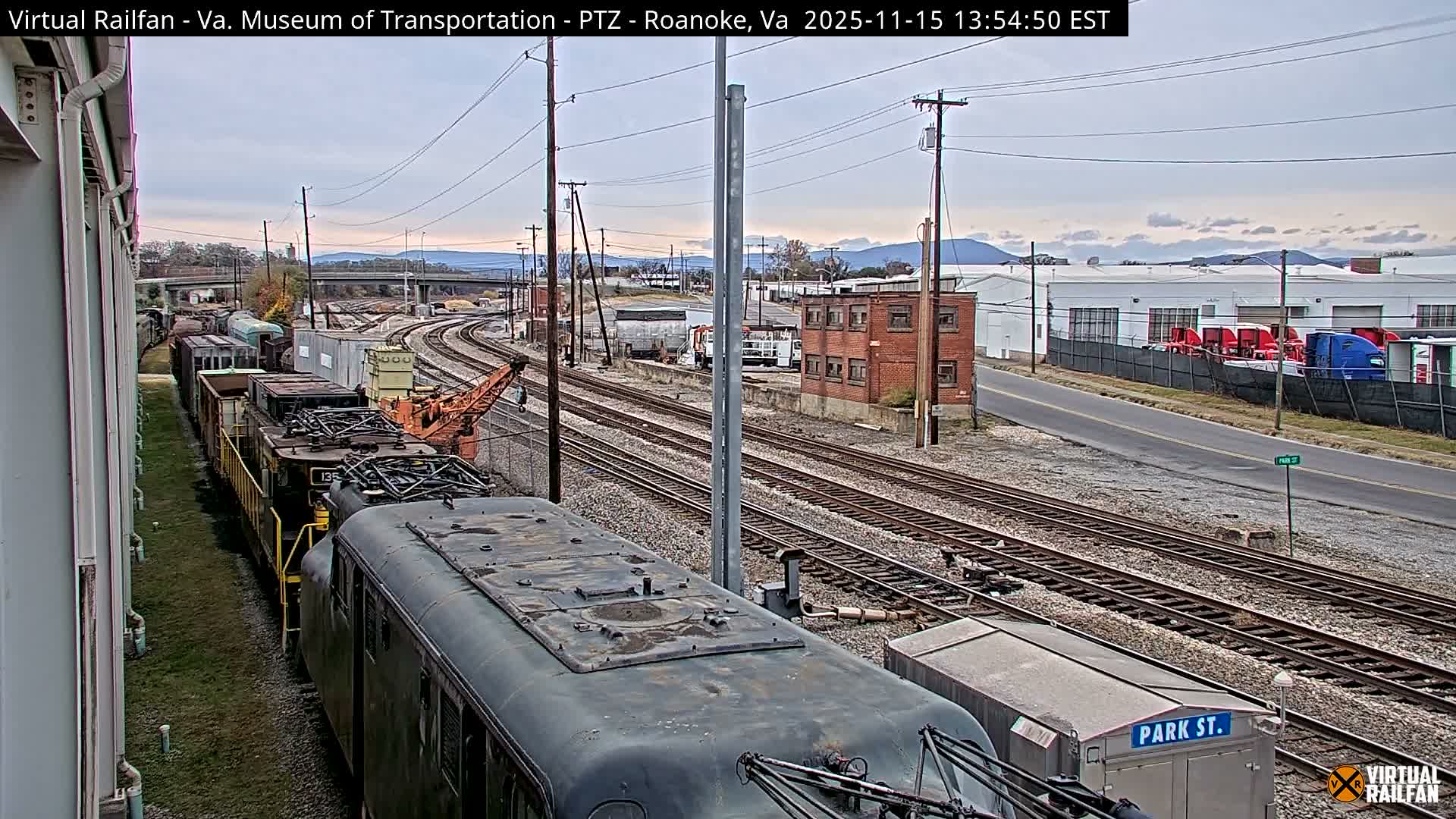 Roanoke Train Depot & Railroad Live Cam - Roanoke, Virginia, USA 