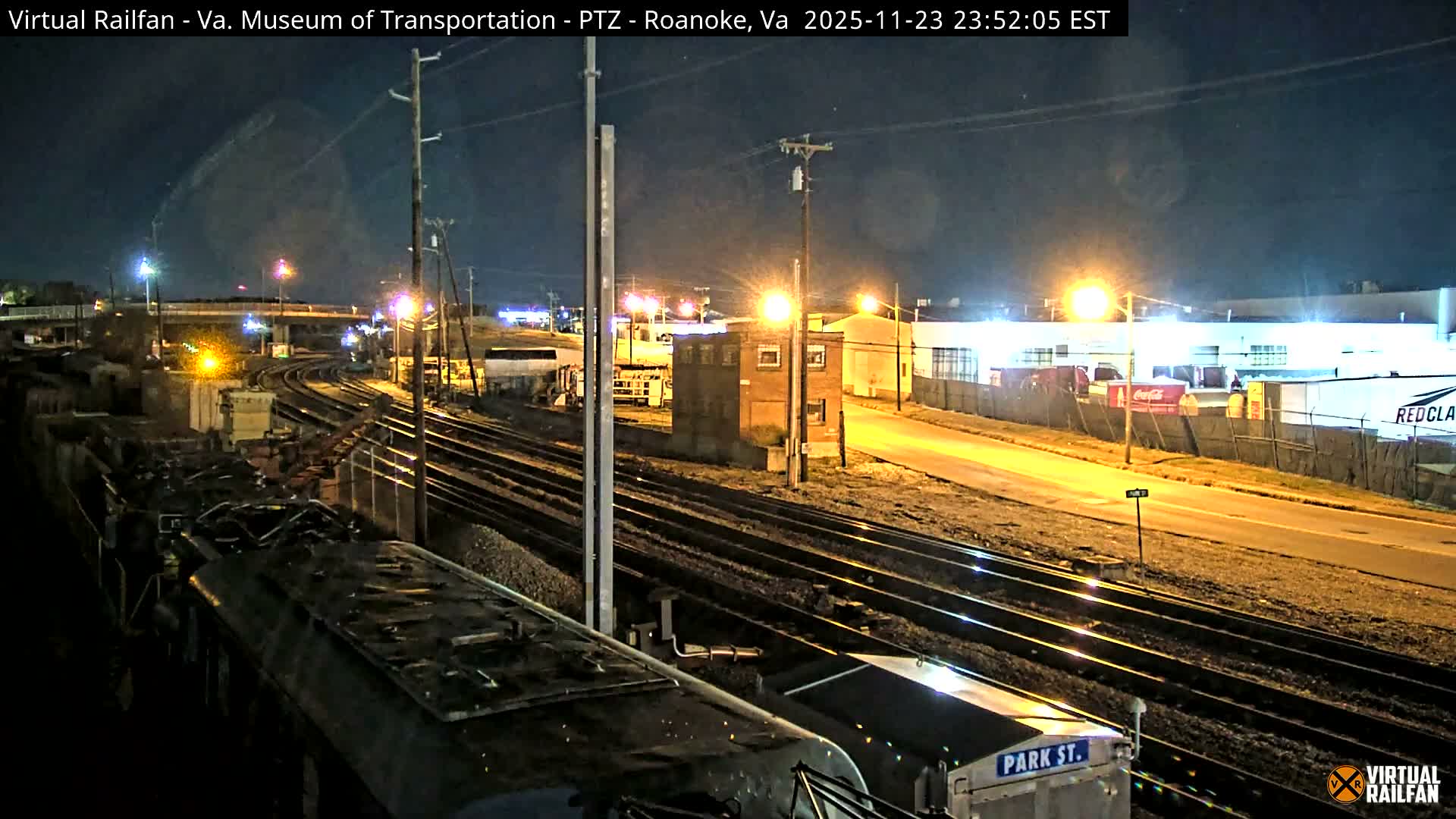 Roanoke Train Depot & Railroad Live Cam - Roanoke Downtown, Roanoke, Virginia, USA 