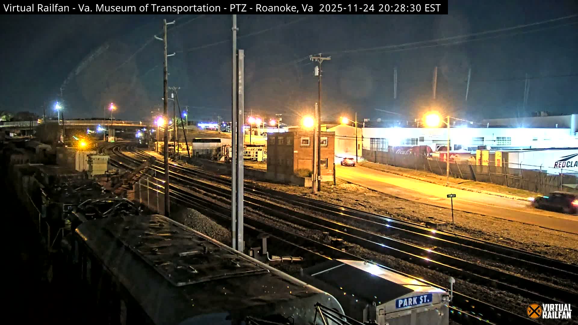 Roanoke Train Depot & Railroad Live Cam - Roanoke Downtown, Roanoke, Virginia, USA 