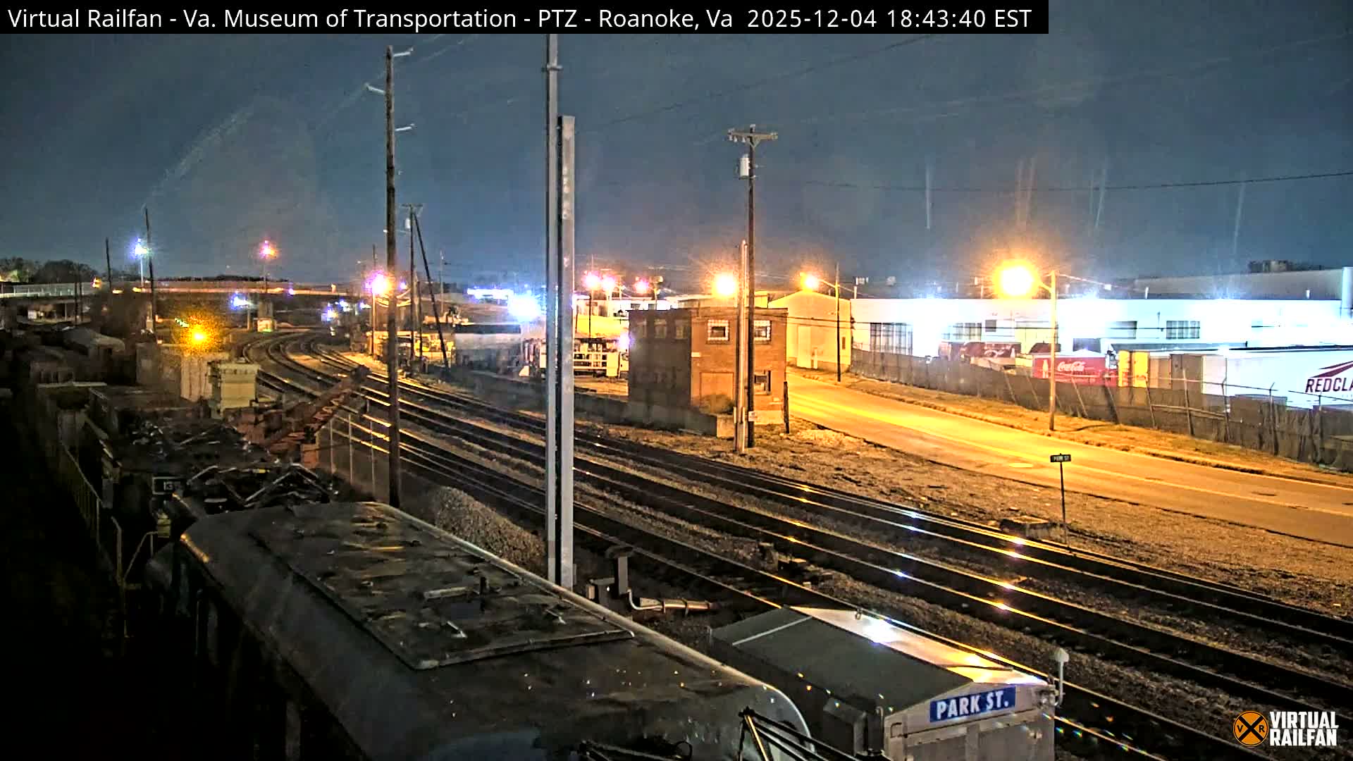 Roanoke Train Depot & Railroad Live Cam - Roanoke Downtown, Roanoke, Virginia, USA 