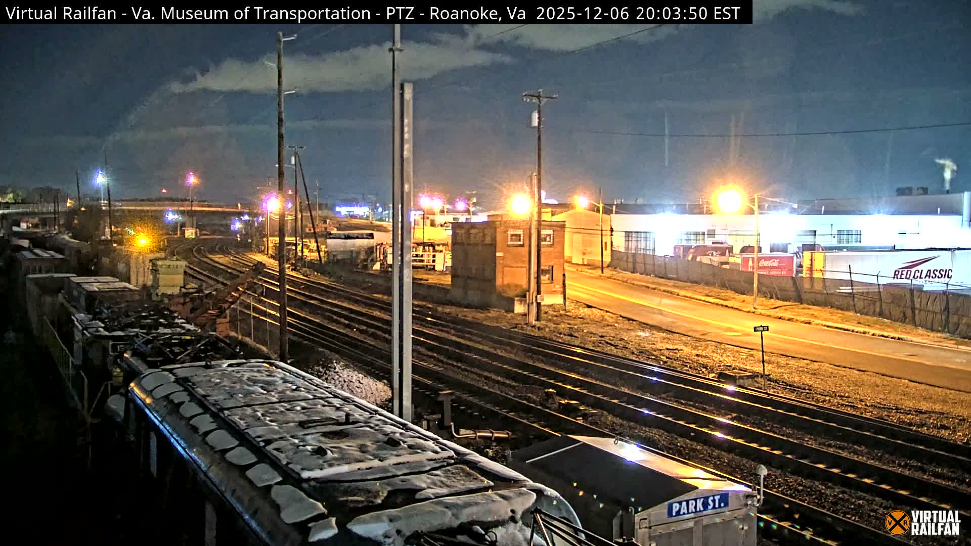 Roanoke Train Depot & Railroad Live Cam - Roanoke Downtown, Roanoke, Virginia, USA 