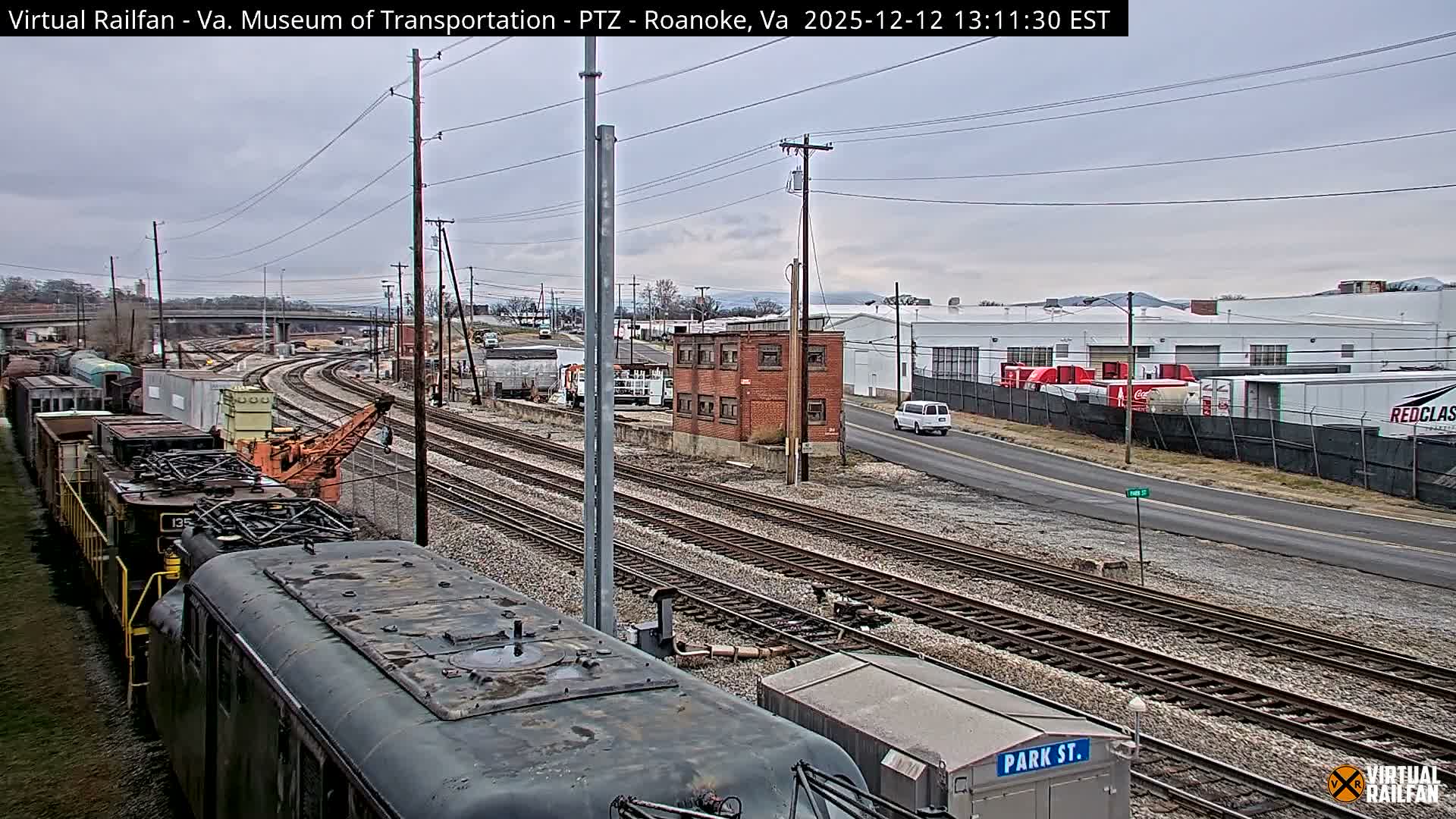 Roanoke Train Depot & Railroad Live Cam - Roanoke Downtown, Roanoke, Virginia, USA 