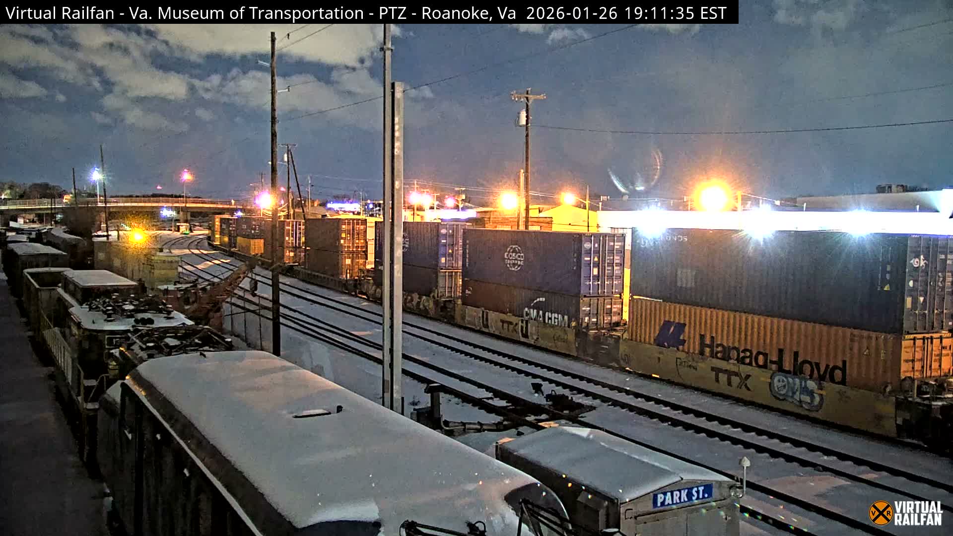 Roanoke Train Depot & Railroad Live Cam - Roanoke Downtown, Roanoke, Virginia, USA 