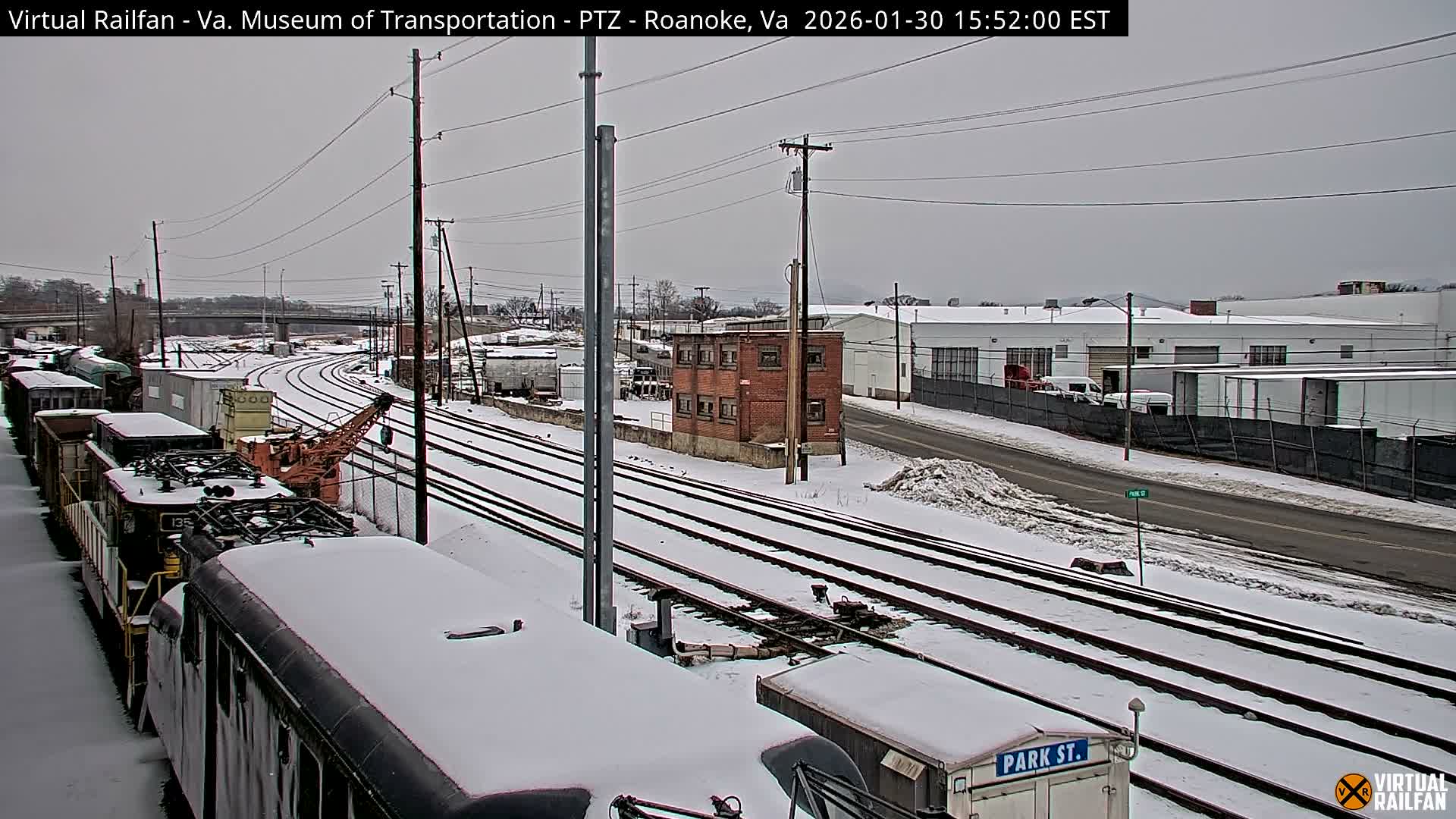Roanoke Train Depot & Railroad Live Cam - Roanoke Downtown, Roanoke, Virginia, USA 